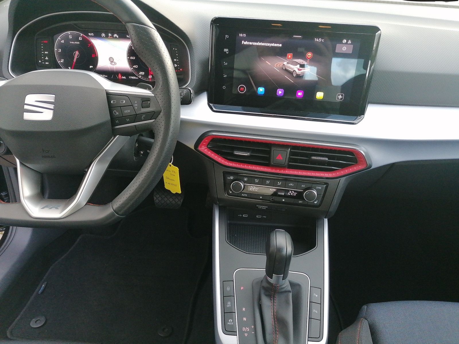 Fahrzeugabbildung SEAT Arona 1.5 TSI FR DSG GJR VC FAP XL