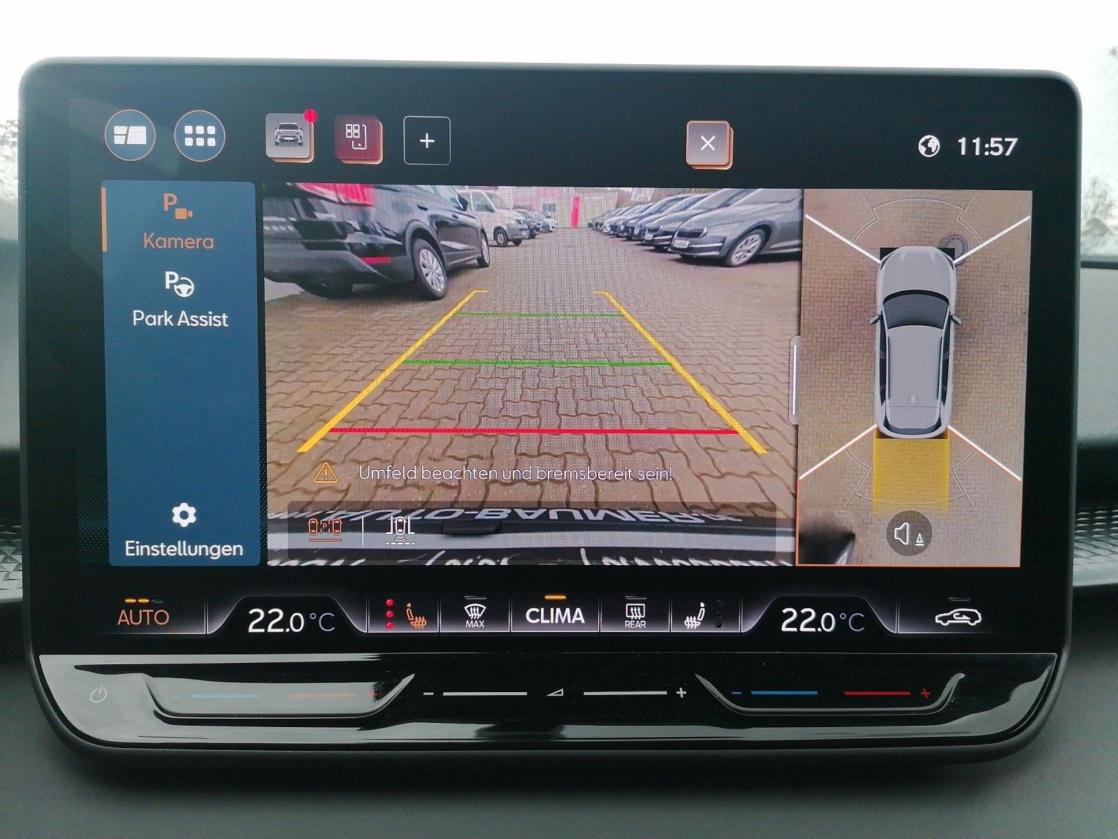 Fahrzeugabbildung CUPRA Terramar 1.5 eTSI DSG Dynamic Edge Digital Drive