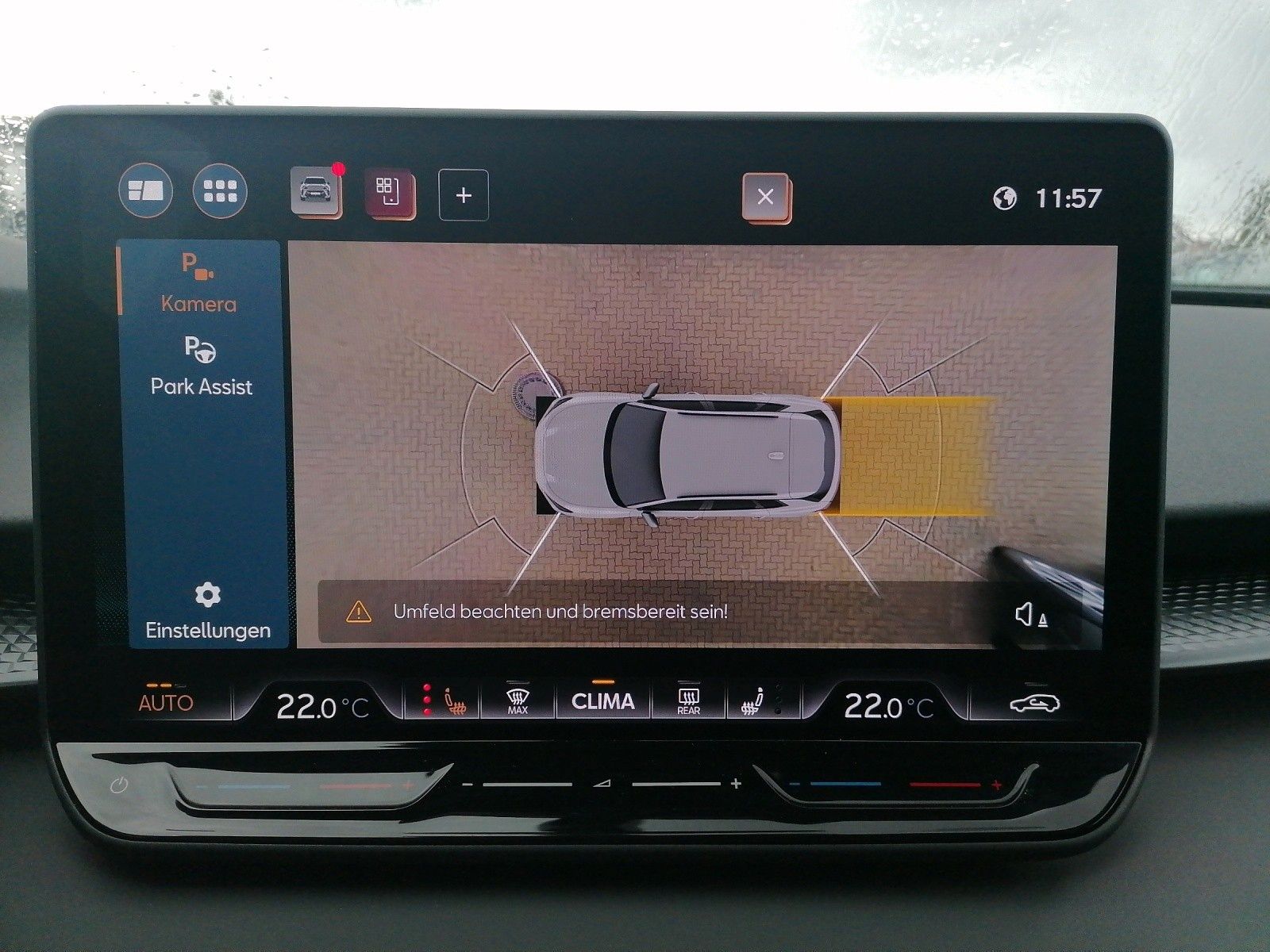 Fahrzeugabbildung CUPRA Terramar 1.5 eTSI DSG Dynamic Edge Digital Drive