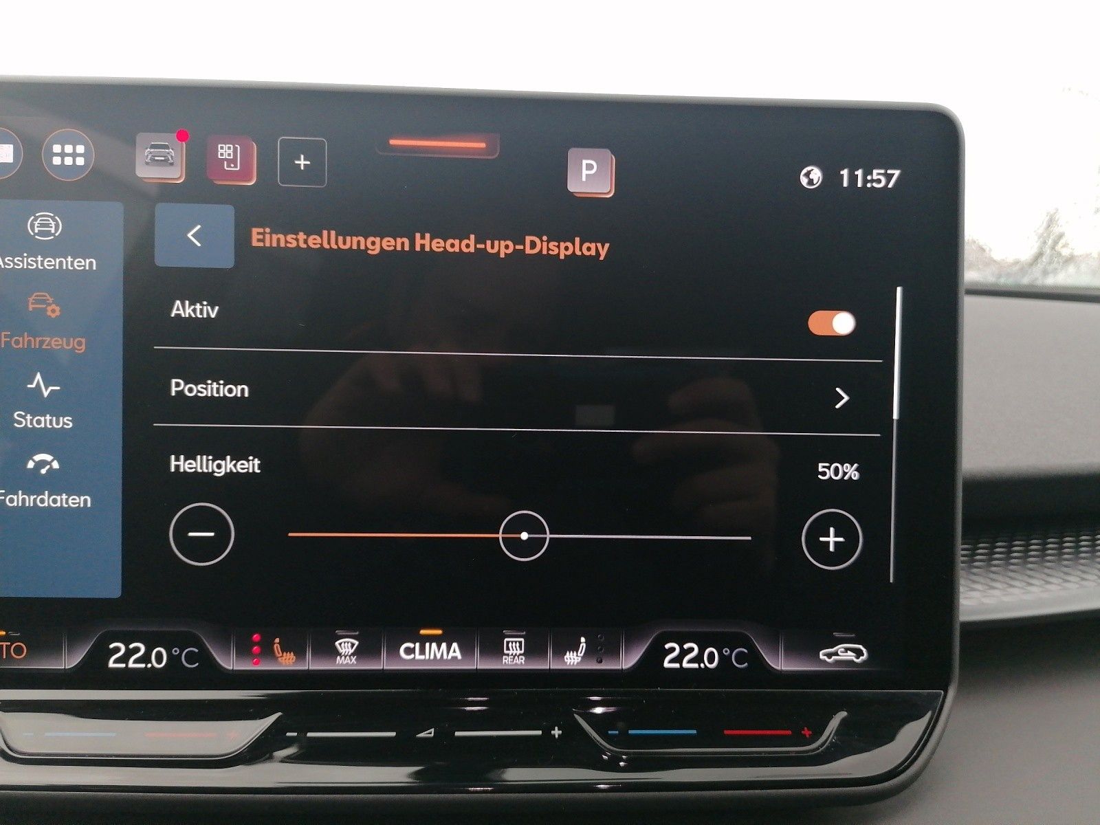 Fahrzeugabbildung CUPRA Terramar 1.5 eTSI DSG Dynamic Edge Digital Drive