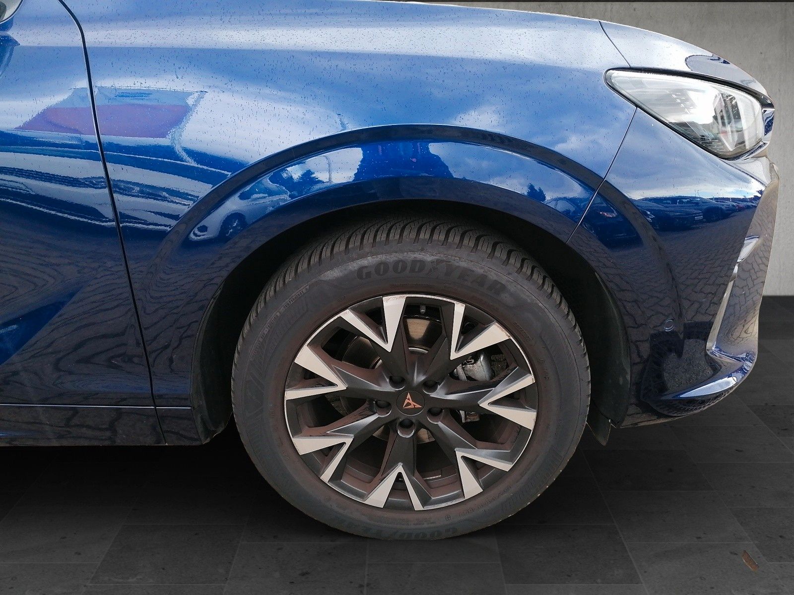 Fahrzeugabbildung CUPRA Terramar 1.5 eTSI DSG Dynamic Edge Digital Drive