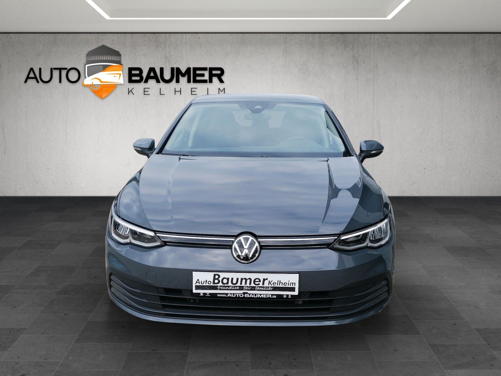Fahrzeugabbildung Volkswagen Golf 1.5 TSI Life ACC NAVI APP CONNECT