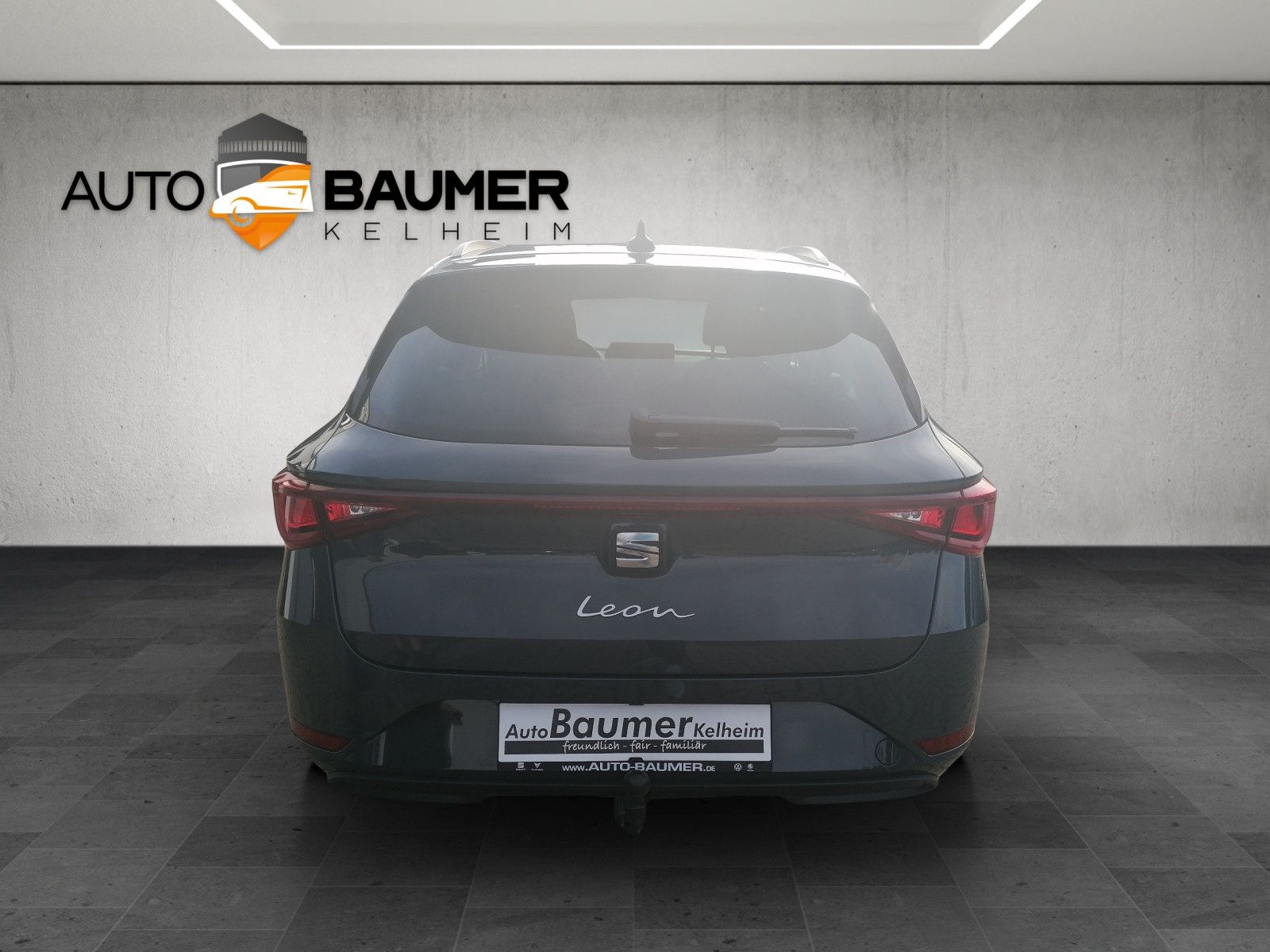 Fahrzeugabbildung SEAT Leon Sportstourer 1.5 eTSI DSG Road Edition