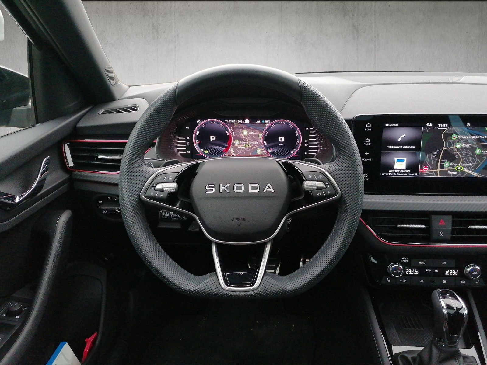 Fahrzeugabbildung SKODA Kamiq 1.5 TSI DSG Monte Carlo AHK beh WSS 5J GAR