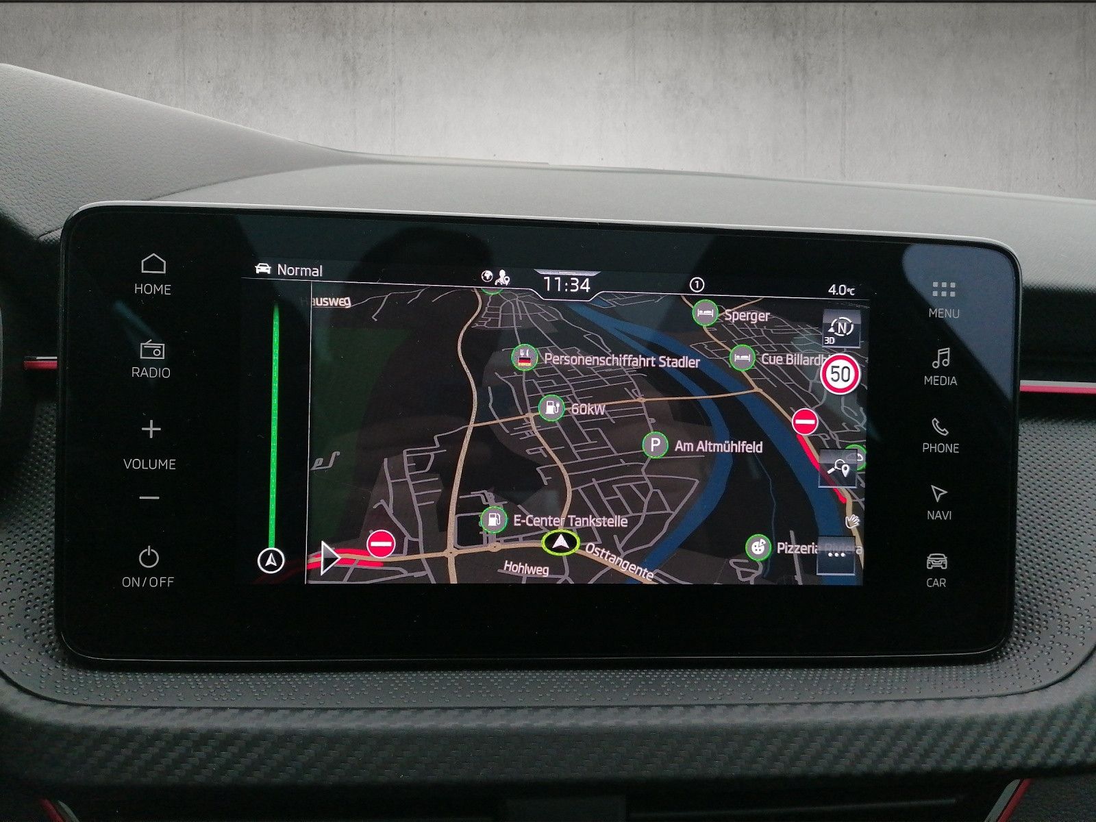 Fahrzeugabbildung SKODA Kamiq 1.5 TSI DSG Monte Carlo AHK beh WSS 5J GAR