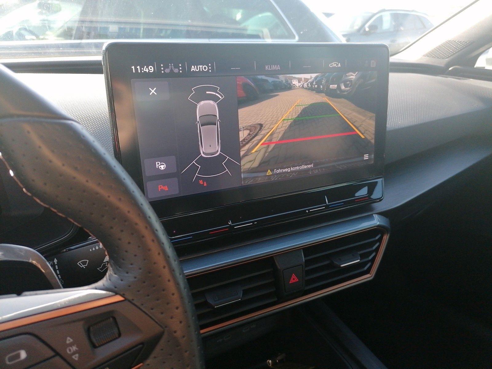 Fahrzeugabbildung CUPRA Leon 2.0 TSI DSG FAP XL el.Sitz