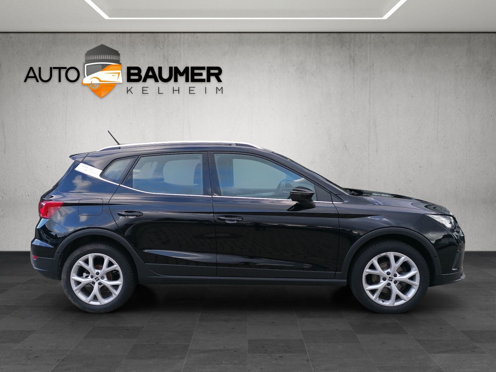Fahrzeugabbildung SEAT Arona 1.5 TSI FR DSG GJR VC FAP XL