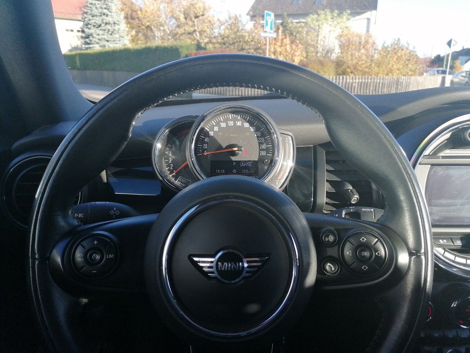 Fahrzeugabbildung MINI Cooper Cabrio CHILI NAVI LED GRA