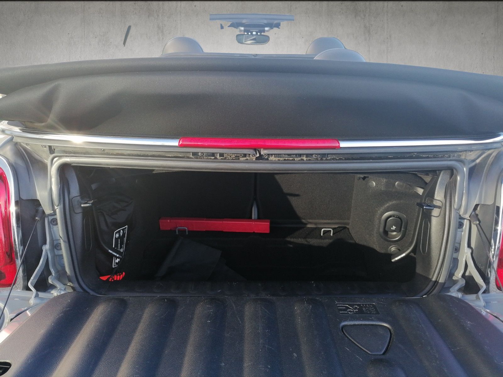 Fahrzeugabbildung MINI Cooper Cabrio CHILI NAVI LED GRA