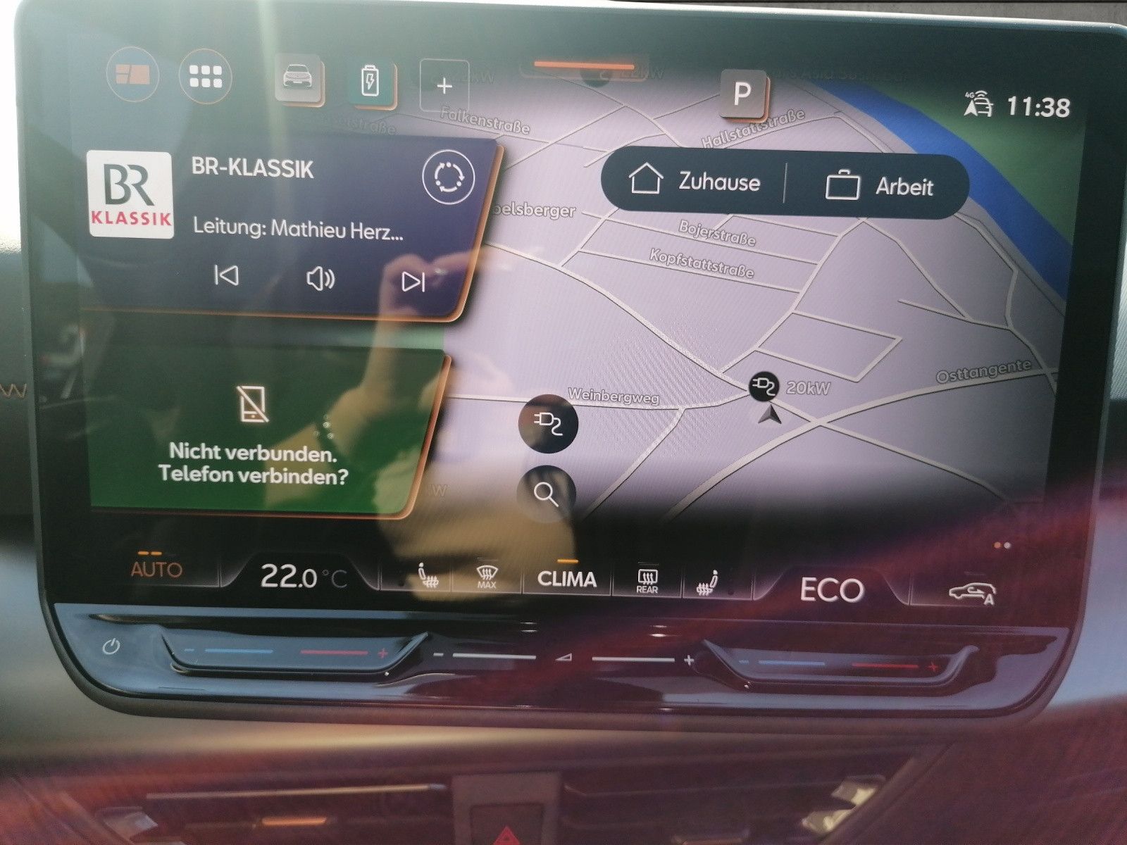 Fahrzeugabbildung CUPRA Born 77kW 231PS Below Zero HEAT PUMP PILOT M 5J