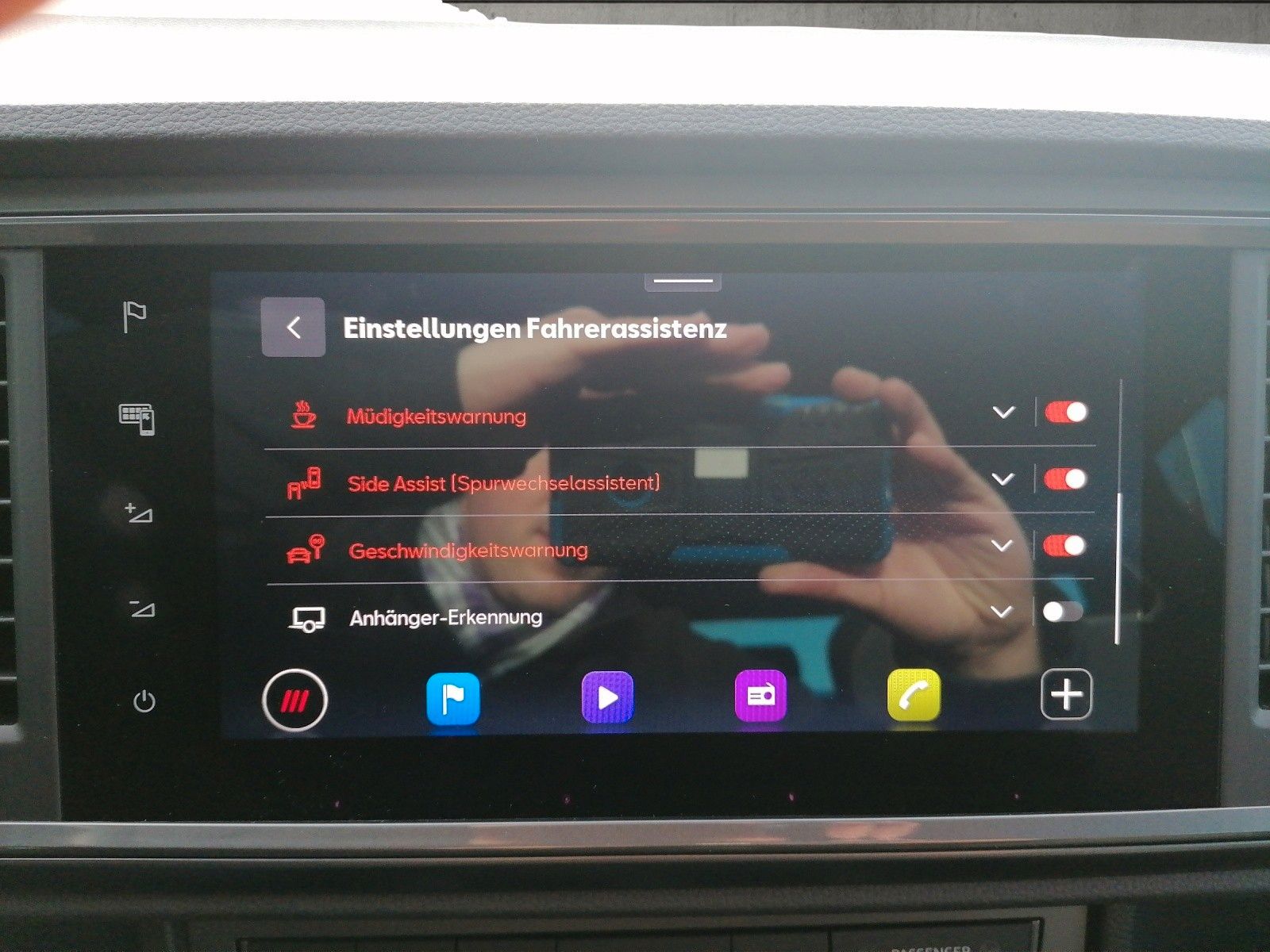 Fahrzeugabbildung CUPRA Ateca 2.0 TSI DSG AHK CUPRA PLUS elHK