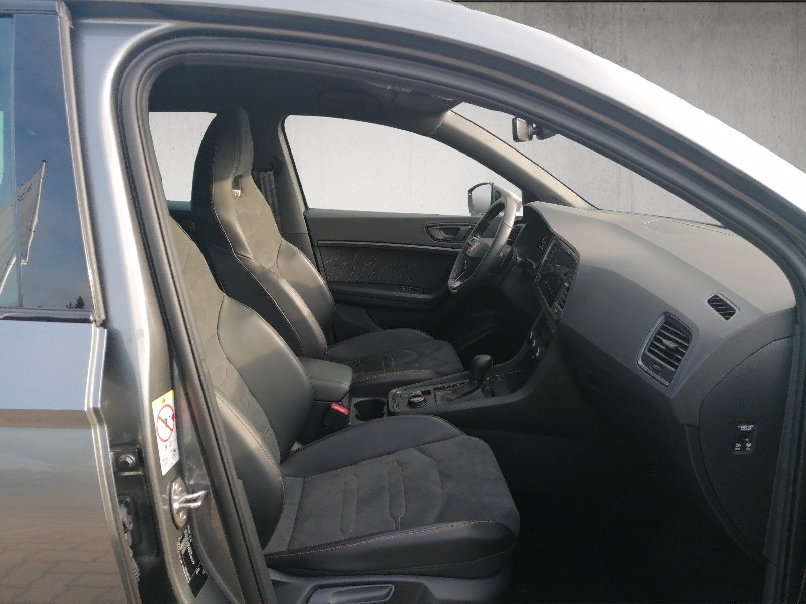 Fahrzeugabbildung CUPRA Ateca 2.0 TSI DSG AHK CUPRA PLUS elHK