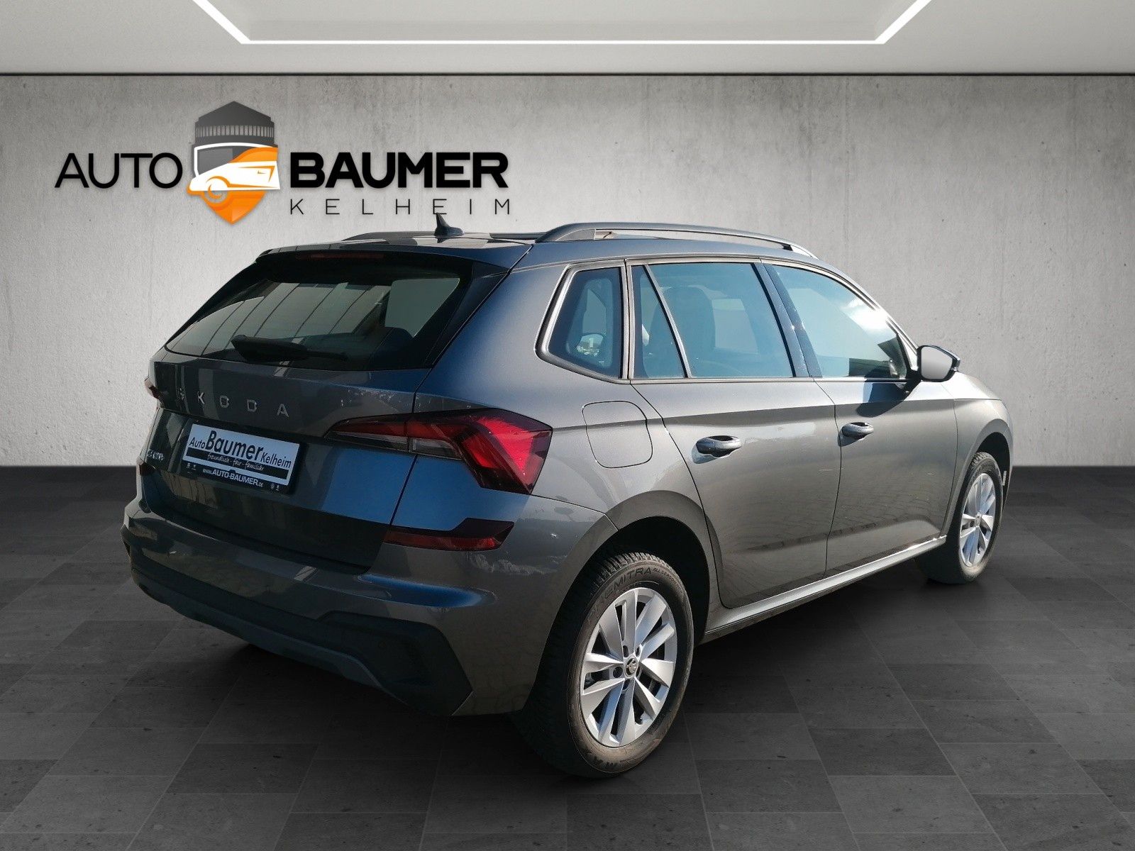 Fahrzeugabbildung SKODA Kamiq 1.5 Selection DSG FAP Plus Kessy bhz Front