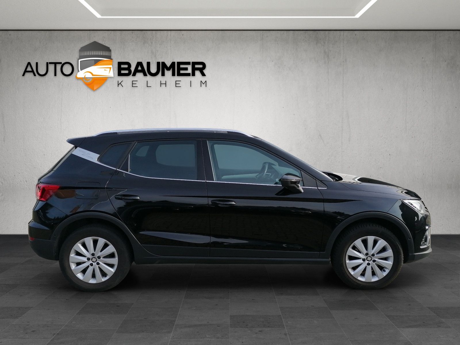 Fahrzeugabbildung SEAT Arona 1.0 TSI Xcellence Totwinkel Navi AHK LED