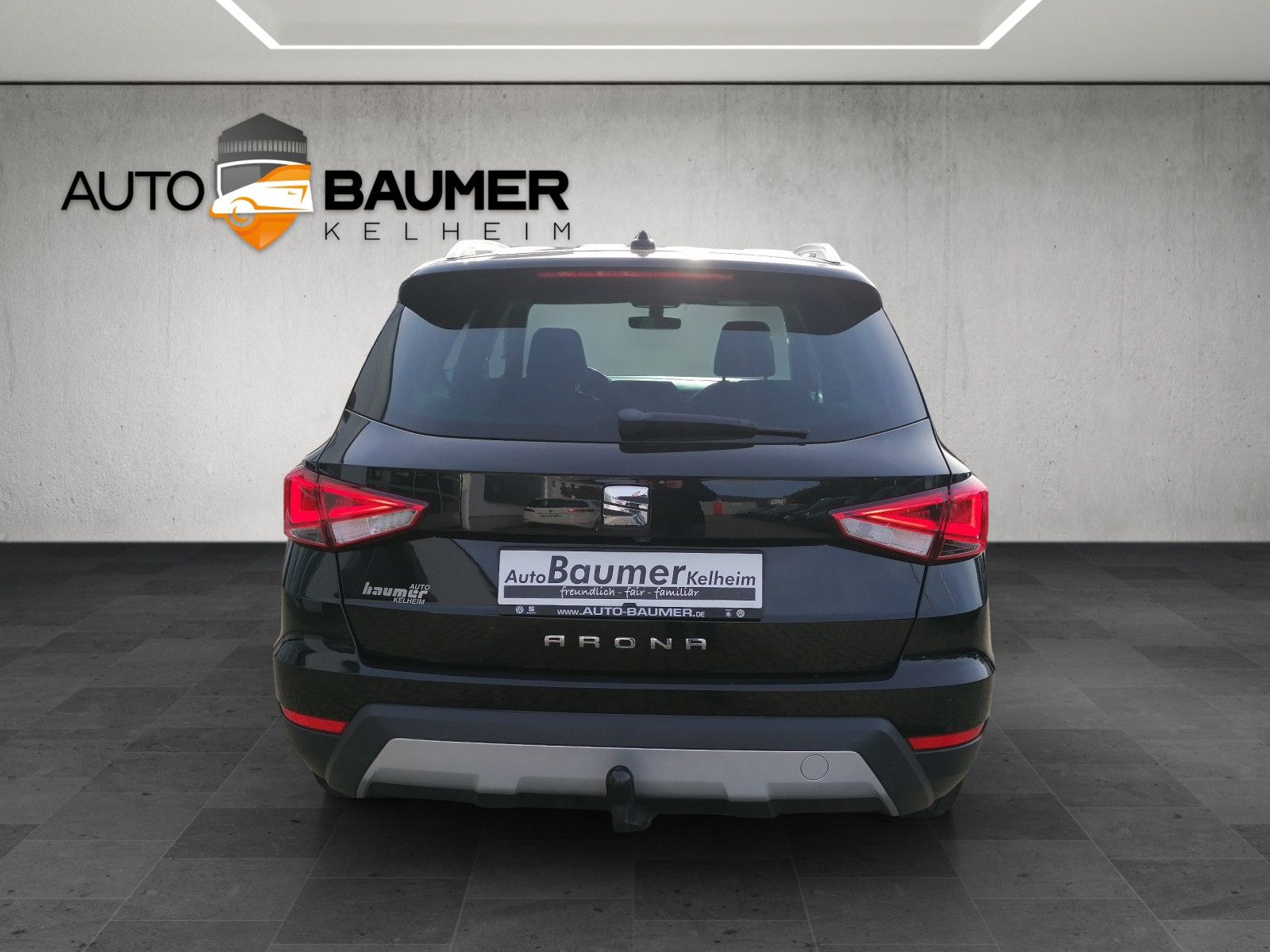 Fahrzeugabbildung SEAT Arona 1.0 TSI Xcellence Totwinkel Navi AHK LED