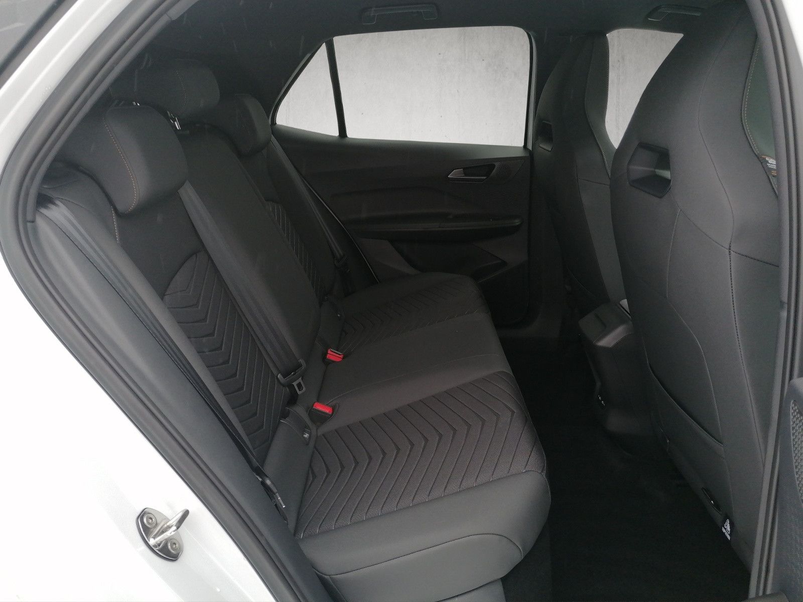 Fahrzeugabbildung CUPRA Born 77kW 231PS Below Zero HEAT PUMP PILOT M 5J