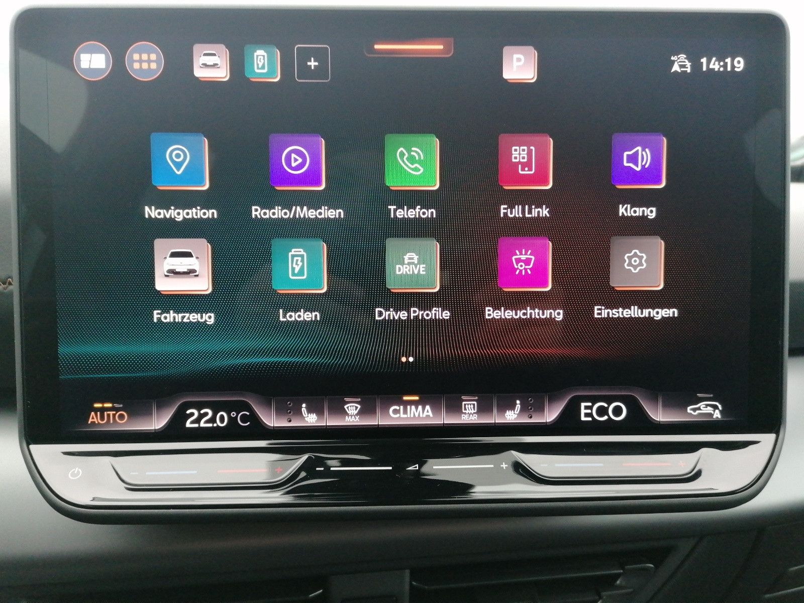 Fahrzeugabbildung CUPRA Born 77kW 231PS Below Zero HEAT PUMP PILOT M 5J