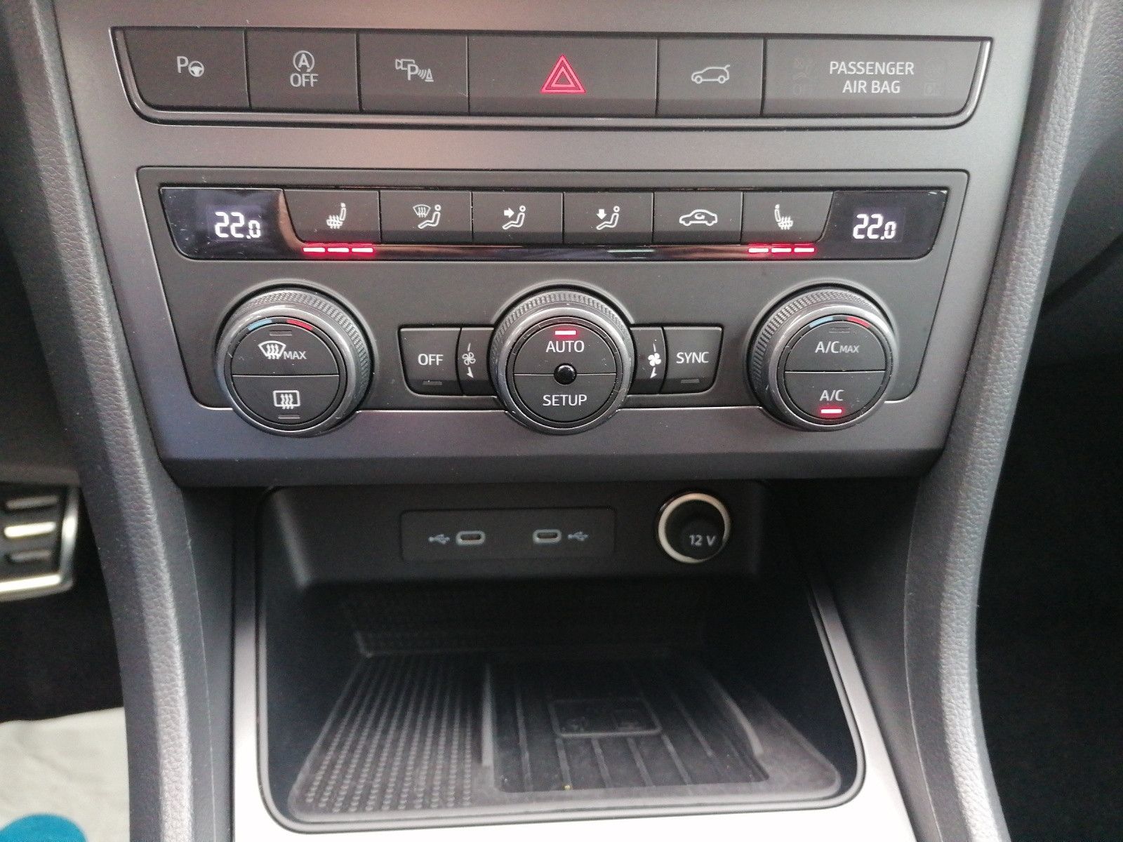 Fahrzeugabbildung CUPRA Ateca 2.0 TSI VZ 4Drive bhz FS elHK 360