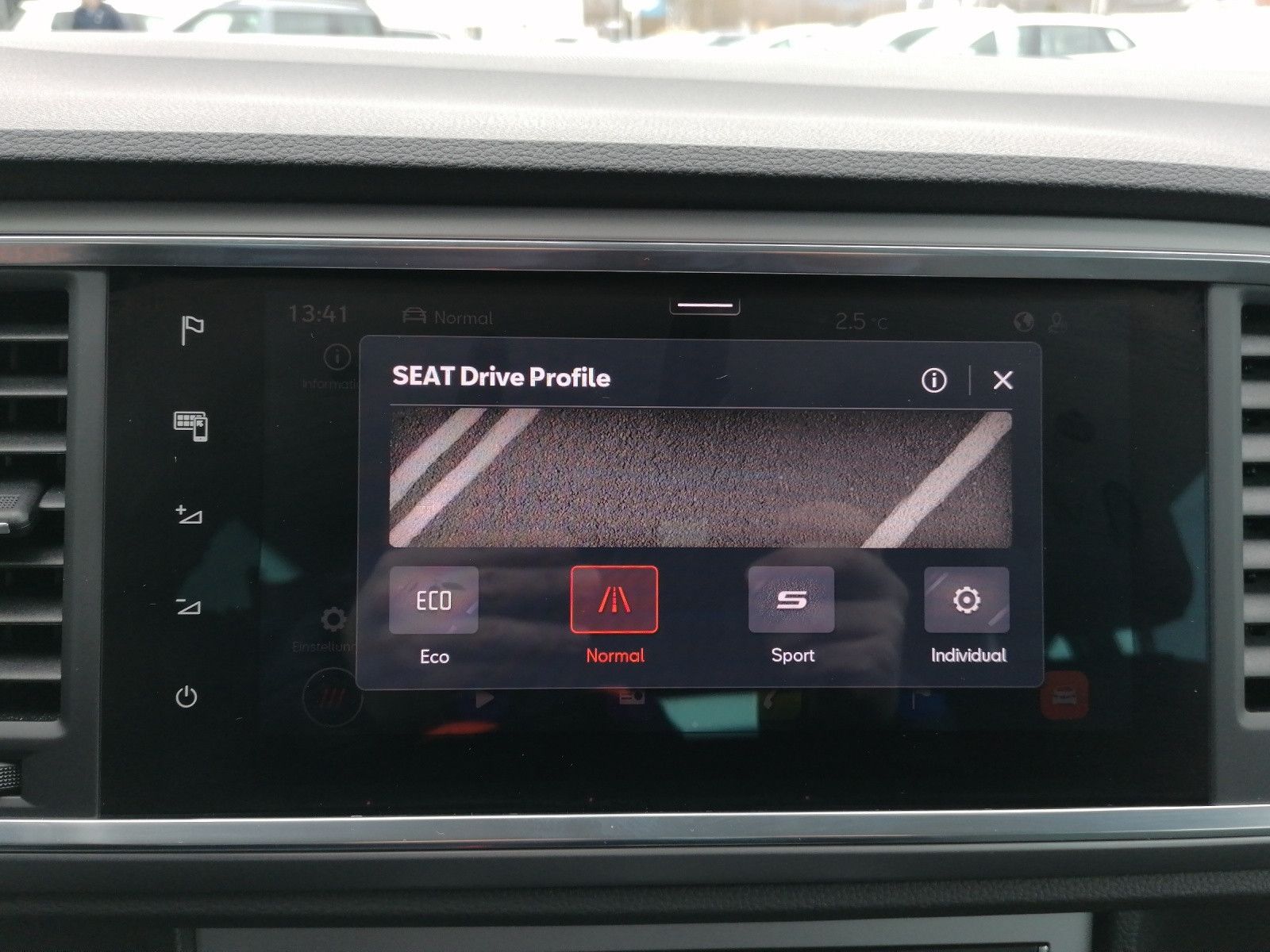 Fahrzeugabbildung SEAT Ateca 1.5 TSI FR elHK VC ALCANTARA