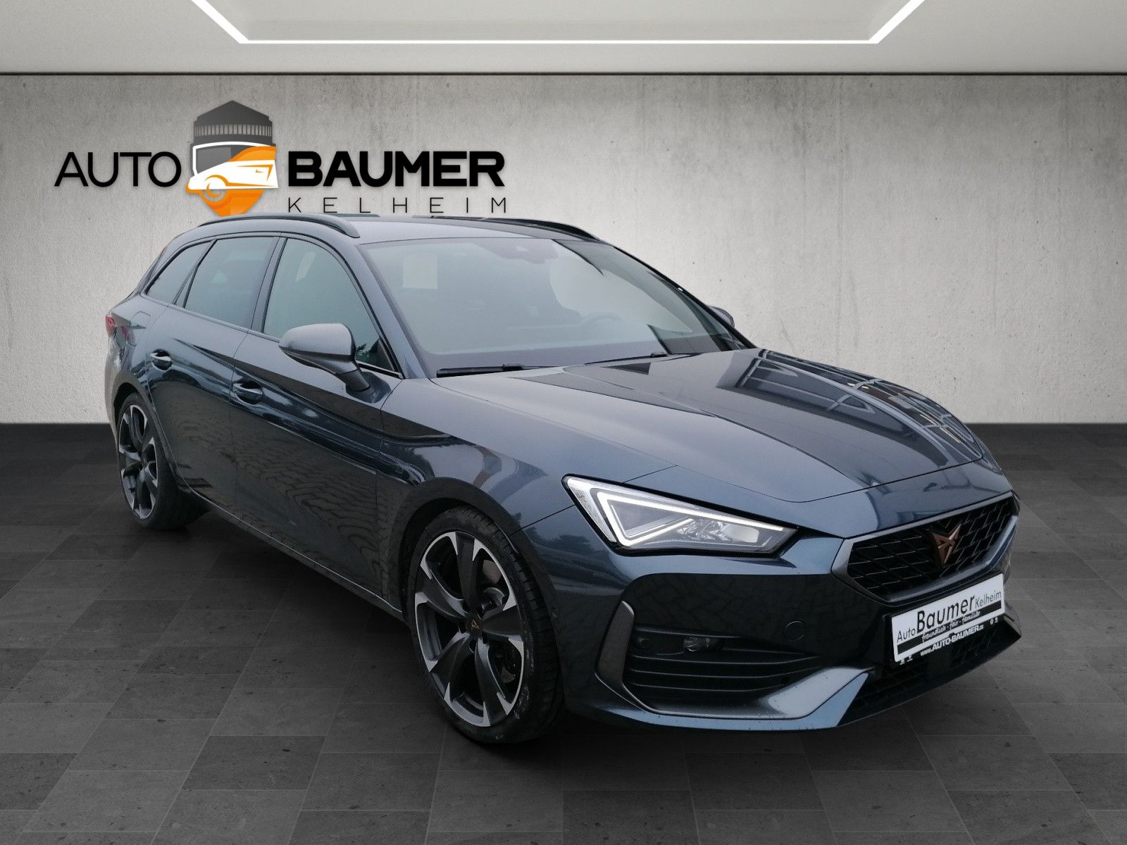 Fahrzeugabbildung CUPRA Leon Sportstourer 2.0 TSI DSG VZ 5JGAR FAP XL