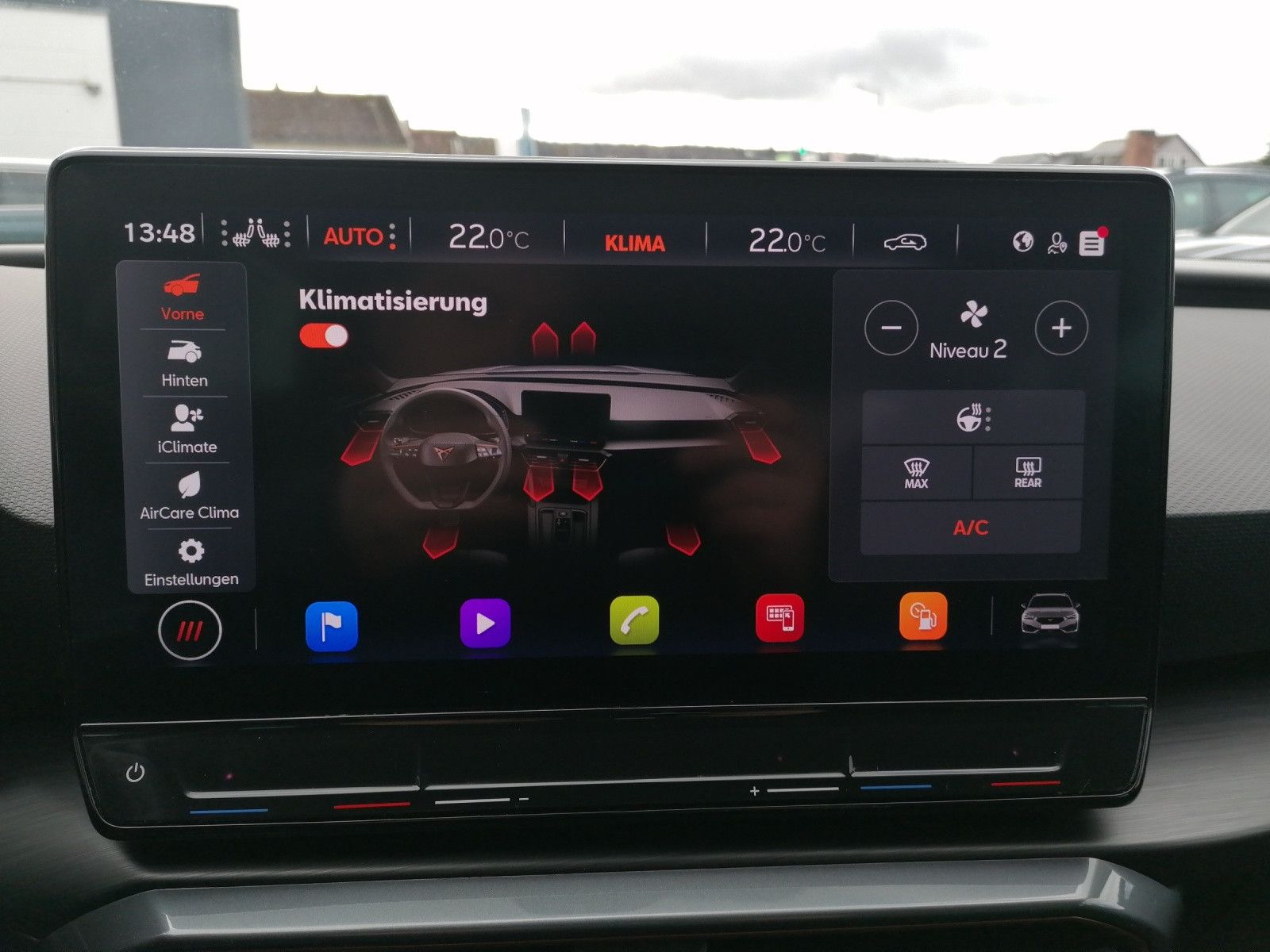 Fahrzeugabbildung CUPRA Leon Sportstourer 1.5 TSI DSG AHK ACC BEATS