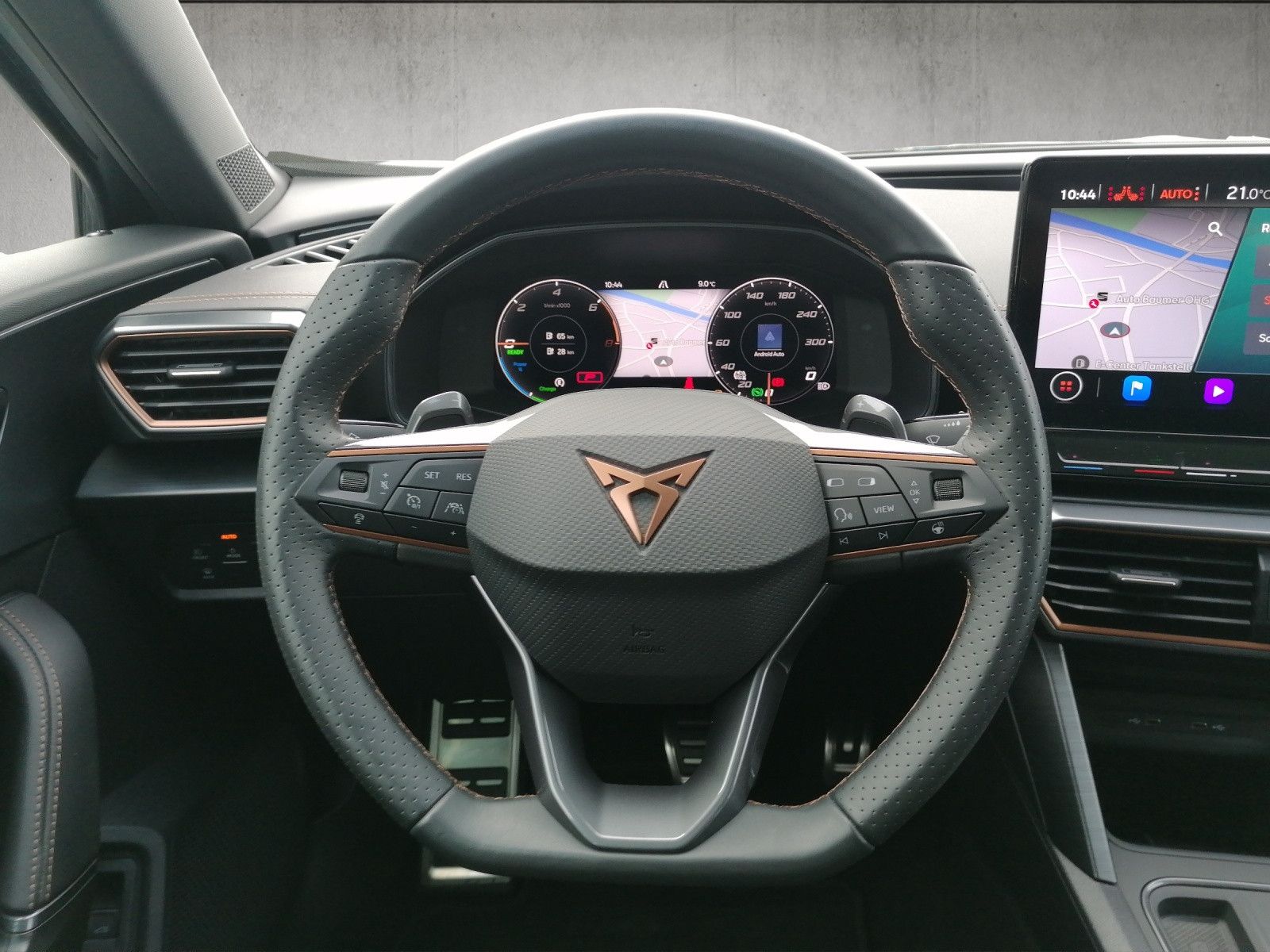 Fahrzeugabbildung CUPRA Formentor 1.4 VZ e-Hybrid AHK MATRIX elHK