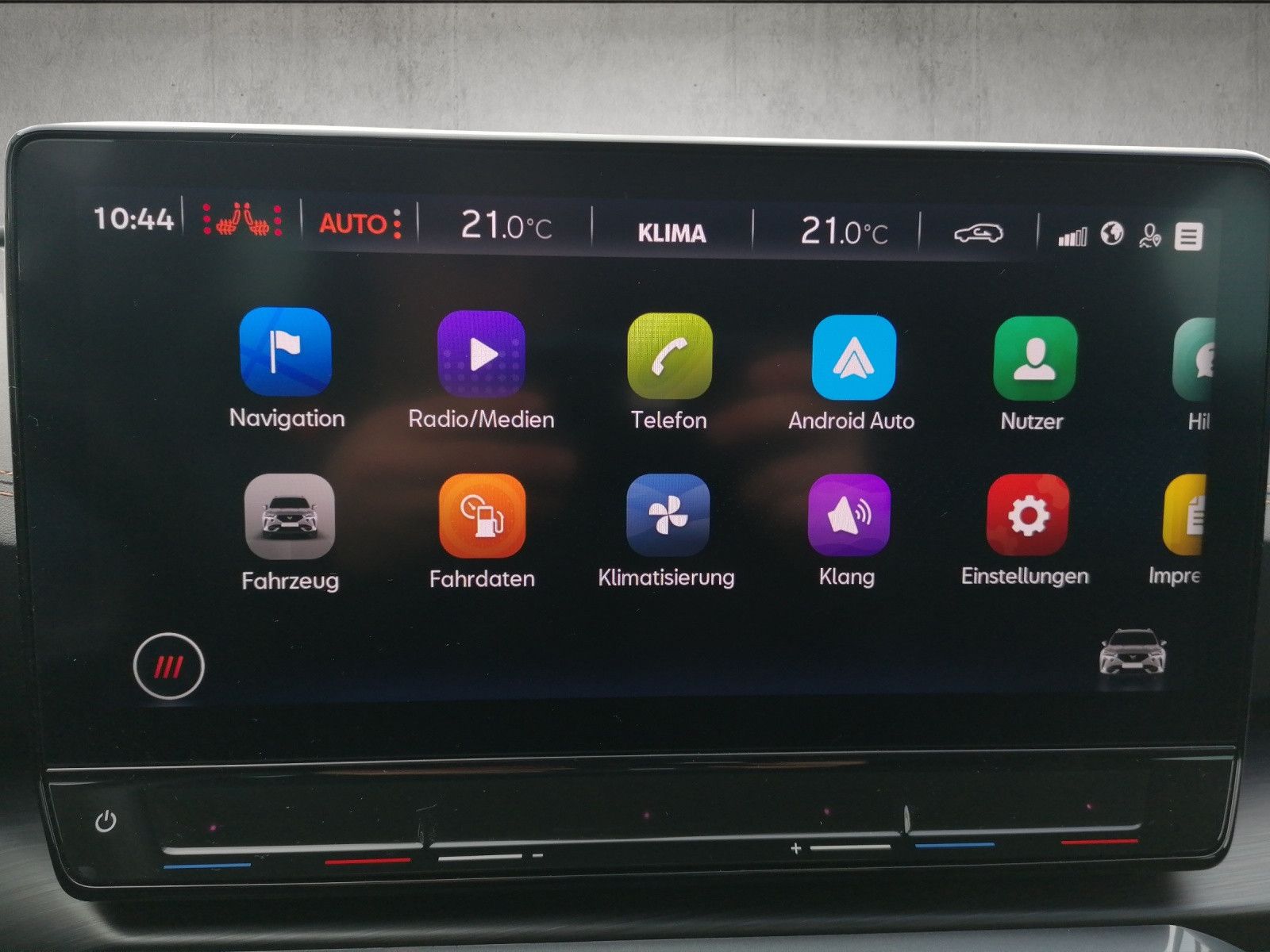 Fahrzeugabbildung CUPRA Formentor 1.4 VZ e-Hybrid AHK MATRIX elHK