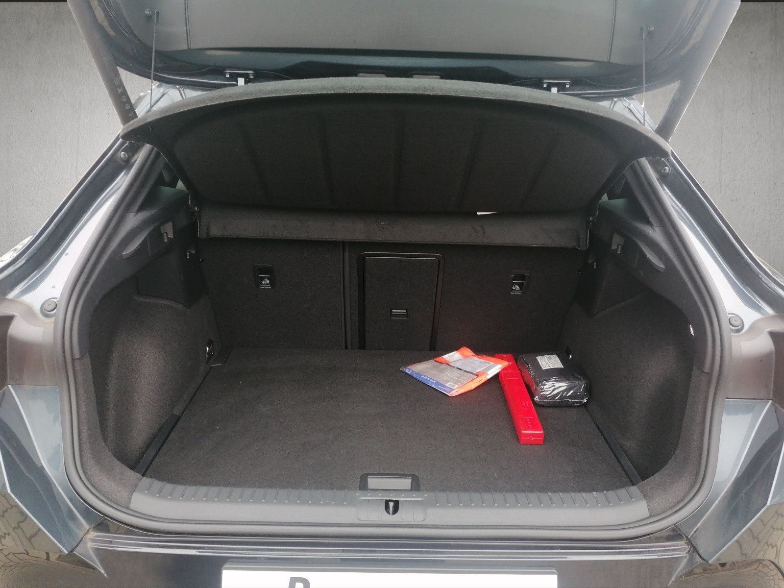 Fahrzeugabbildung CUPRA Formentor 1.5 eTSI DSG elHK FAP XL 360 Kamera