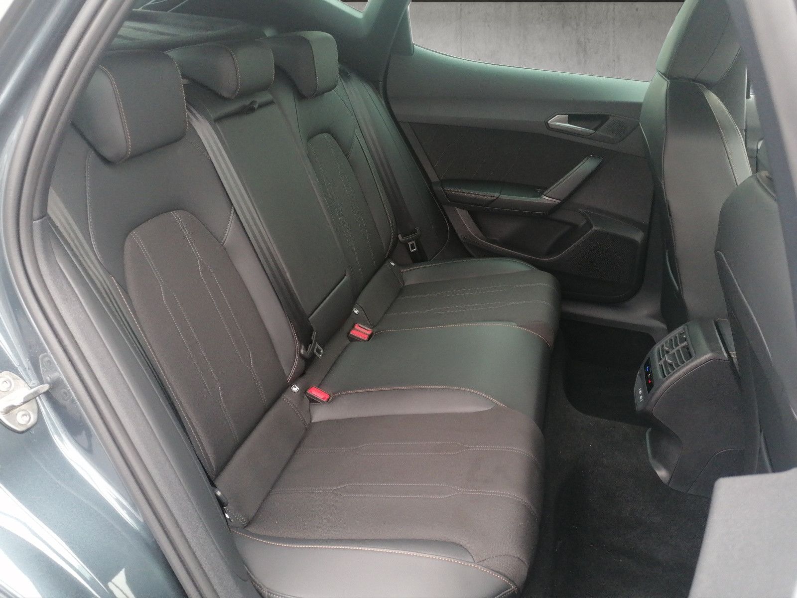 Fahrzeugabbildung CUPRA Formentor 1.5 eTSI DSG elHK FAP XL 360 Kamera