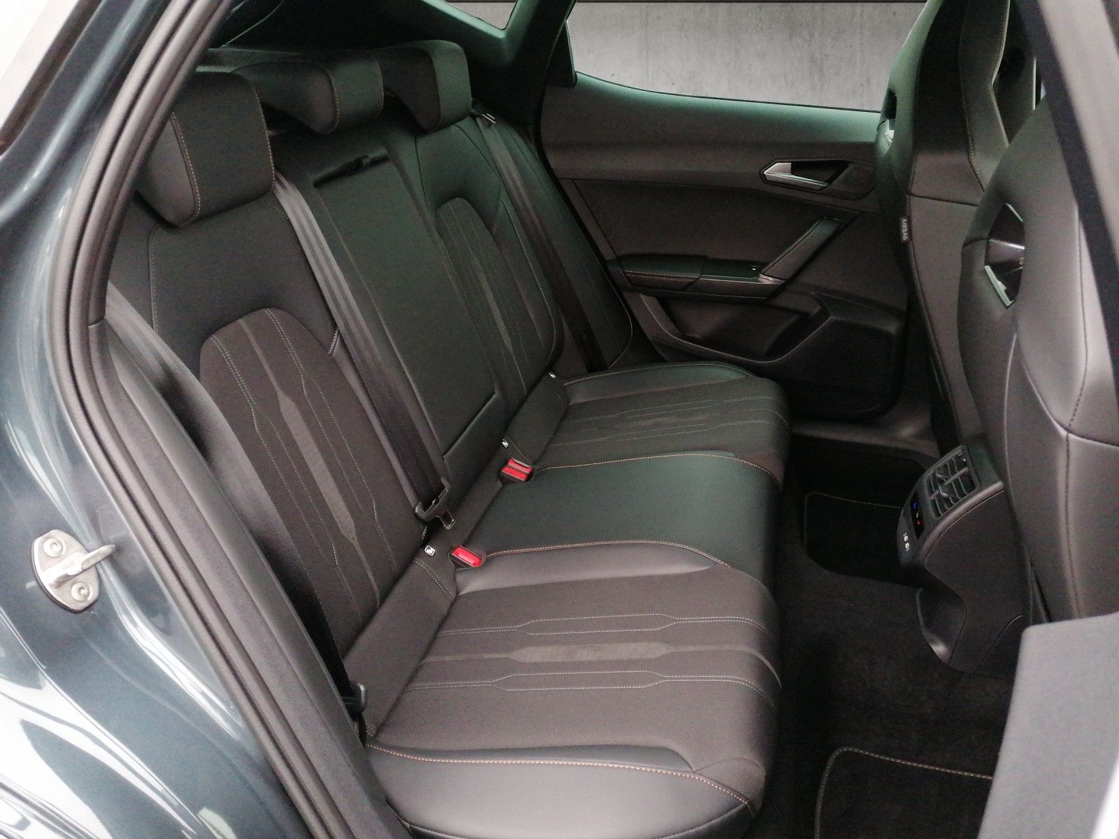 Fahrzeugabbildung CUPRA Formentor 1.4 VZ e-Hybrid AHK Matrix elHK