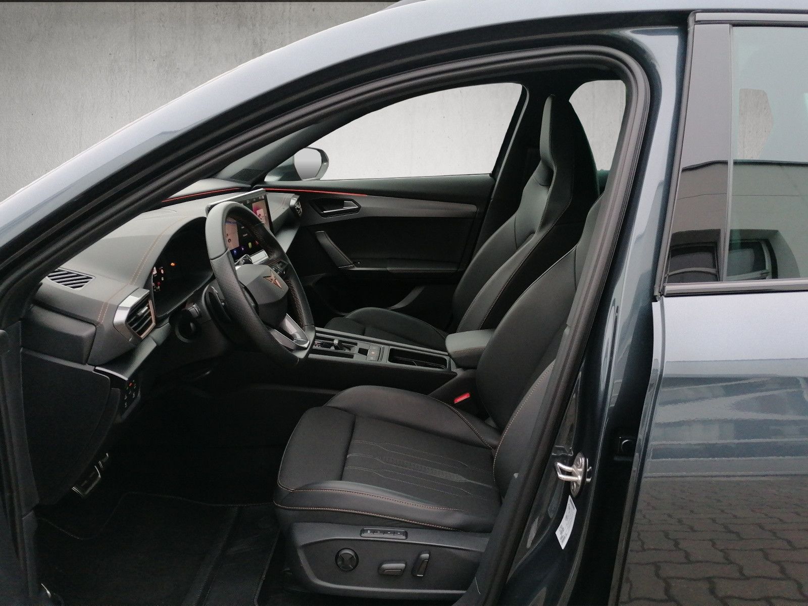 Fahrzeugabbildung CUPRA Formentor 1.4 VZ e-Hybrid AHK Matrix elHK