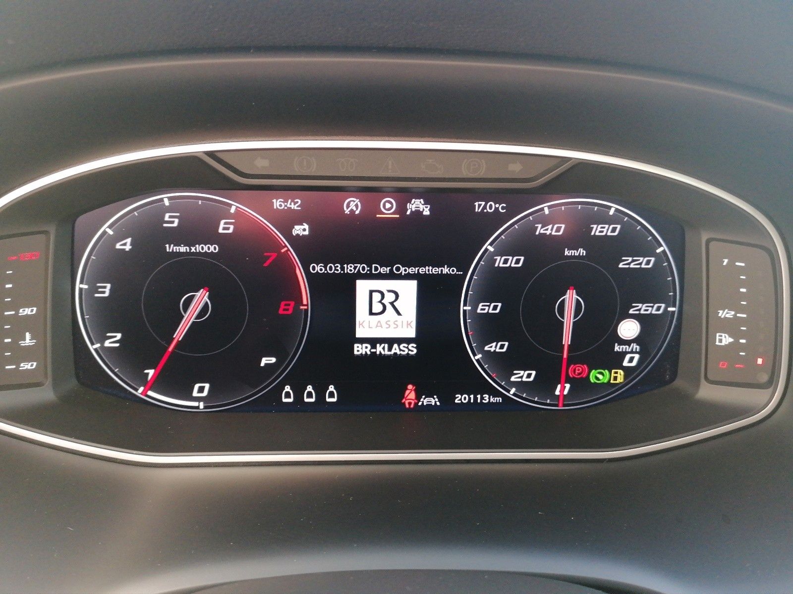 Fahrzeugabbildung SEAT Ateca 1.5 TSI Xperience DSG GJR NAVI FULL elHK