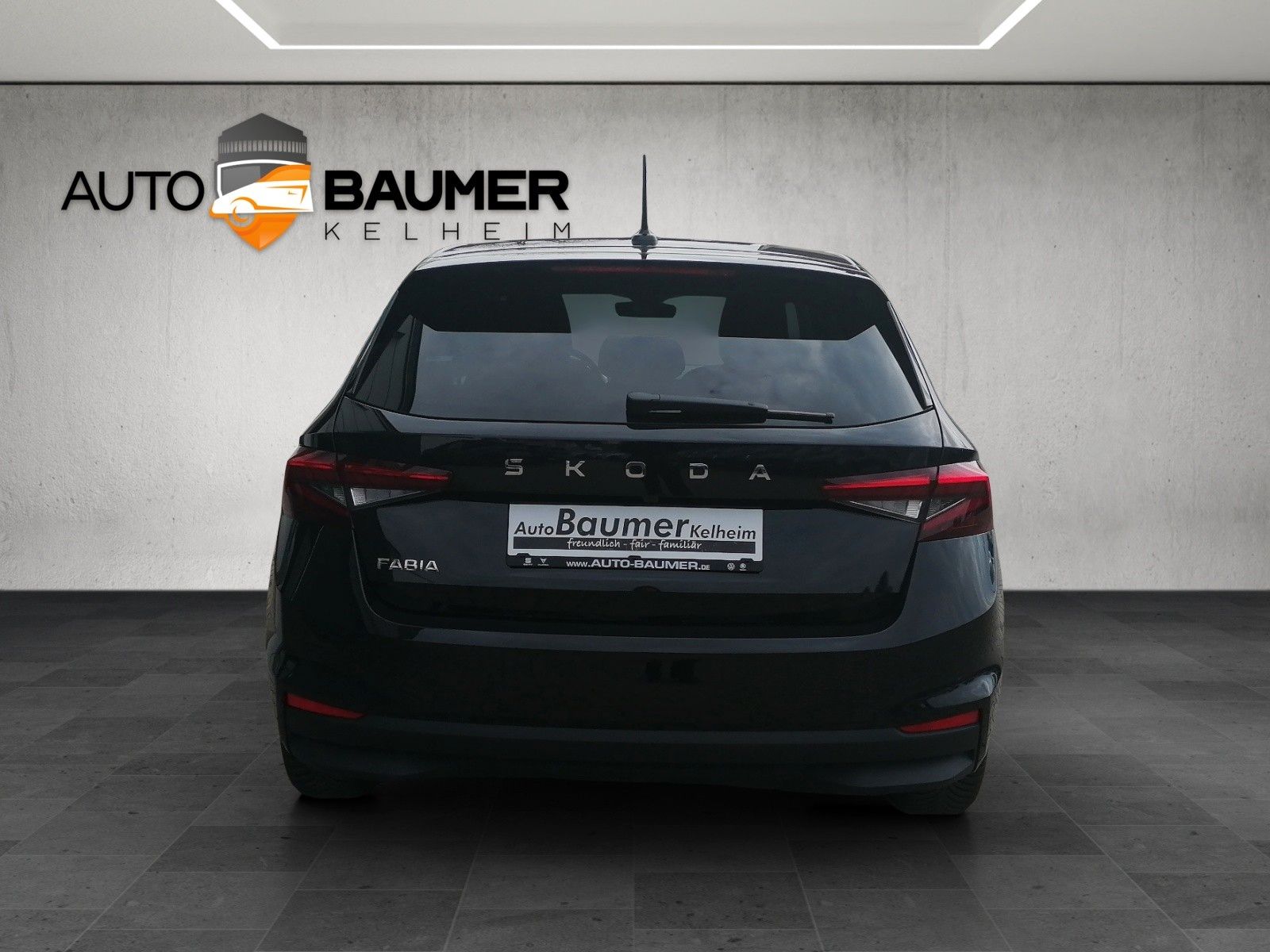 Fahrzeugabbildung SKODA Fabia 1.0 TSI DSG Tour AHK ACC NAVI KAMERA