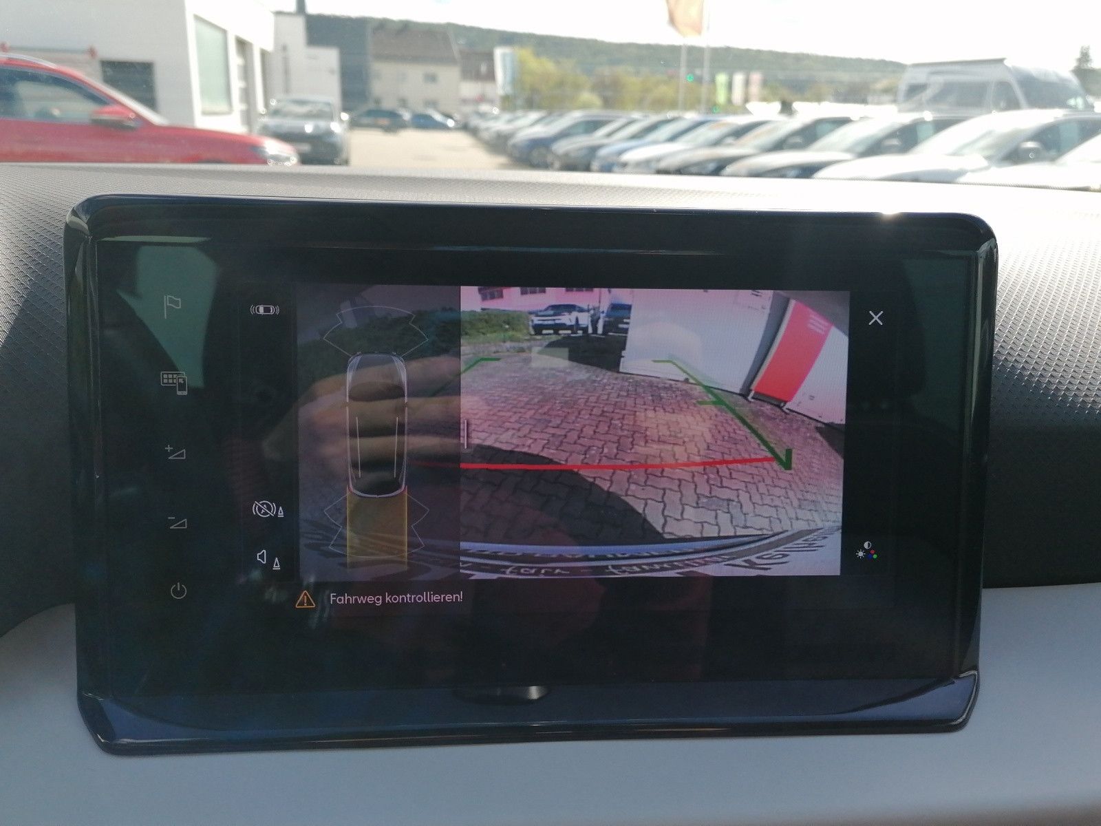 Fahrzeugabbildung SEAT Arona 1.0 TSI Style KAM ACC NAVI FULL LINK