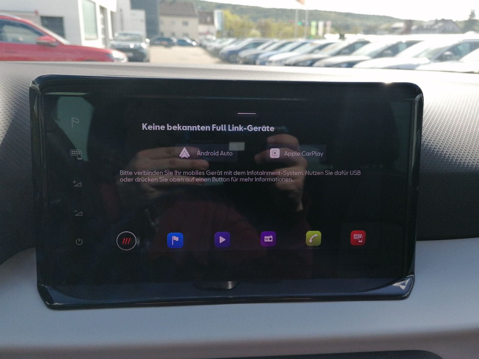 Fahrzeugabbildung SEAT Arona 1.0 TSI Style KAM ACC NAVI FULL LINK