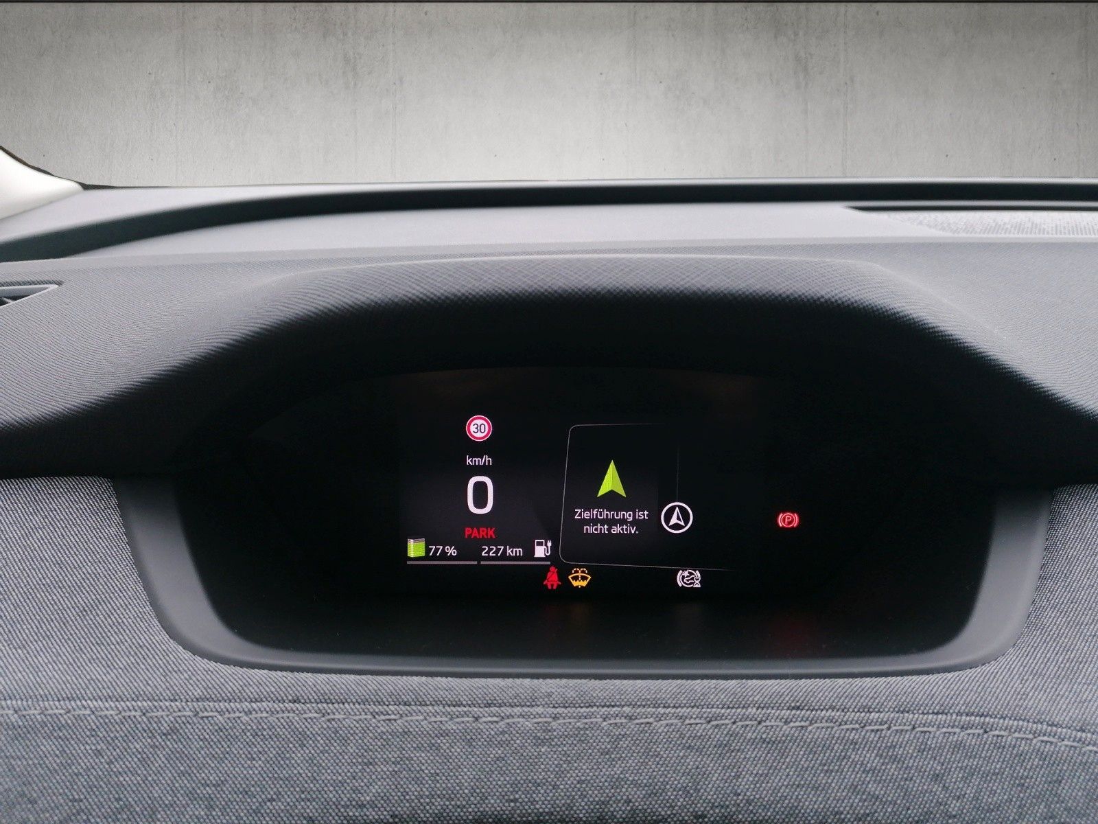 Fahrzeugabbildung SKODA Enyaq 60 Loft Wärmep elHK ACC Family Transport