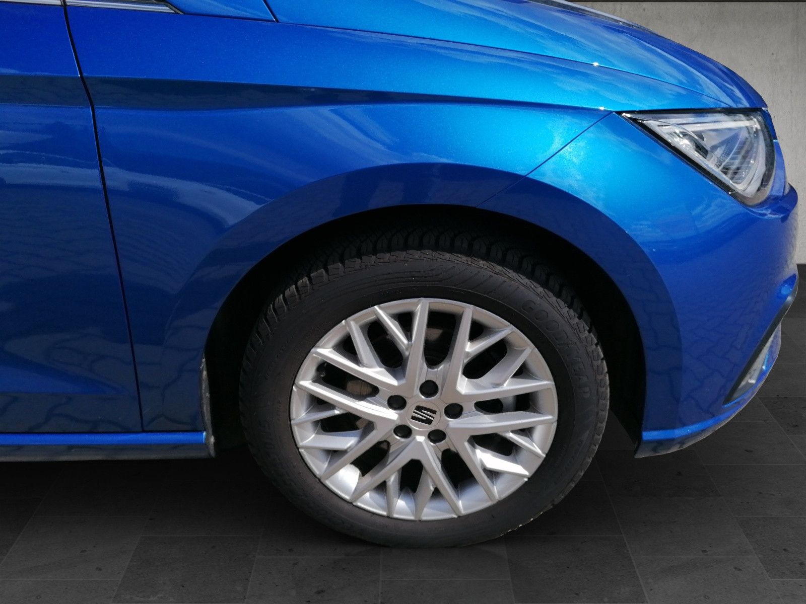 Fahrzeugabbildung SEAT Ibiza 1.0 TSI Xcellence GJR XL KAM VC ACC NAVI