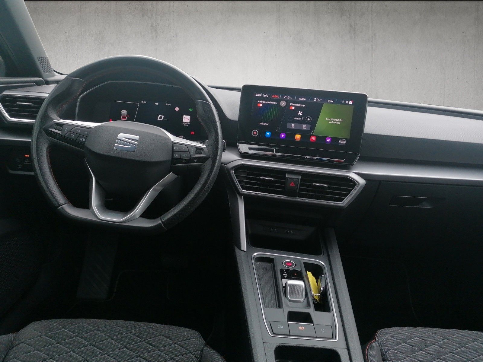 Fahrzeugabbildung SEAT Leon 2.0 TDI FR DSG KESSY FAP L KAM STANDHZG ACC