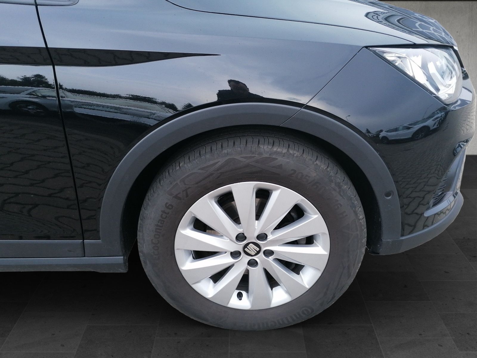 Fahrzeugabbildung SEAT Arona 1.0 TGI Style CNG ACC KAM BLIND SP NAVI