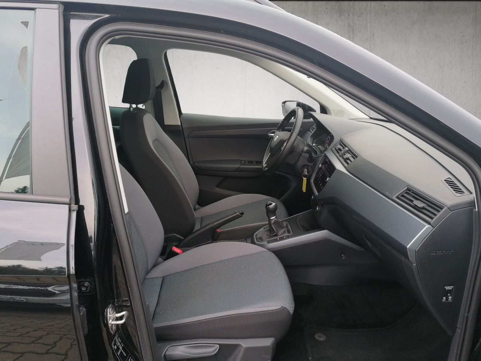 Fahrzeugabbildung SEAT Arona 1.0 TGI Style CNG ACC KAM BLIND SP NAVI