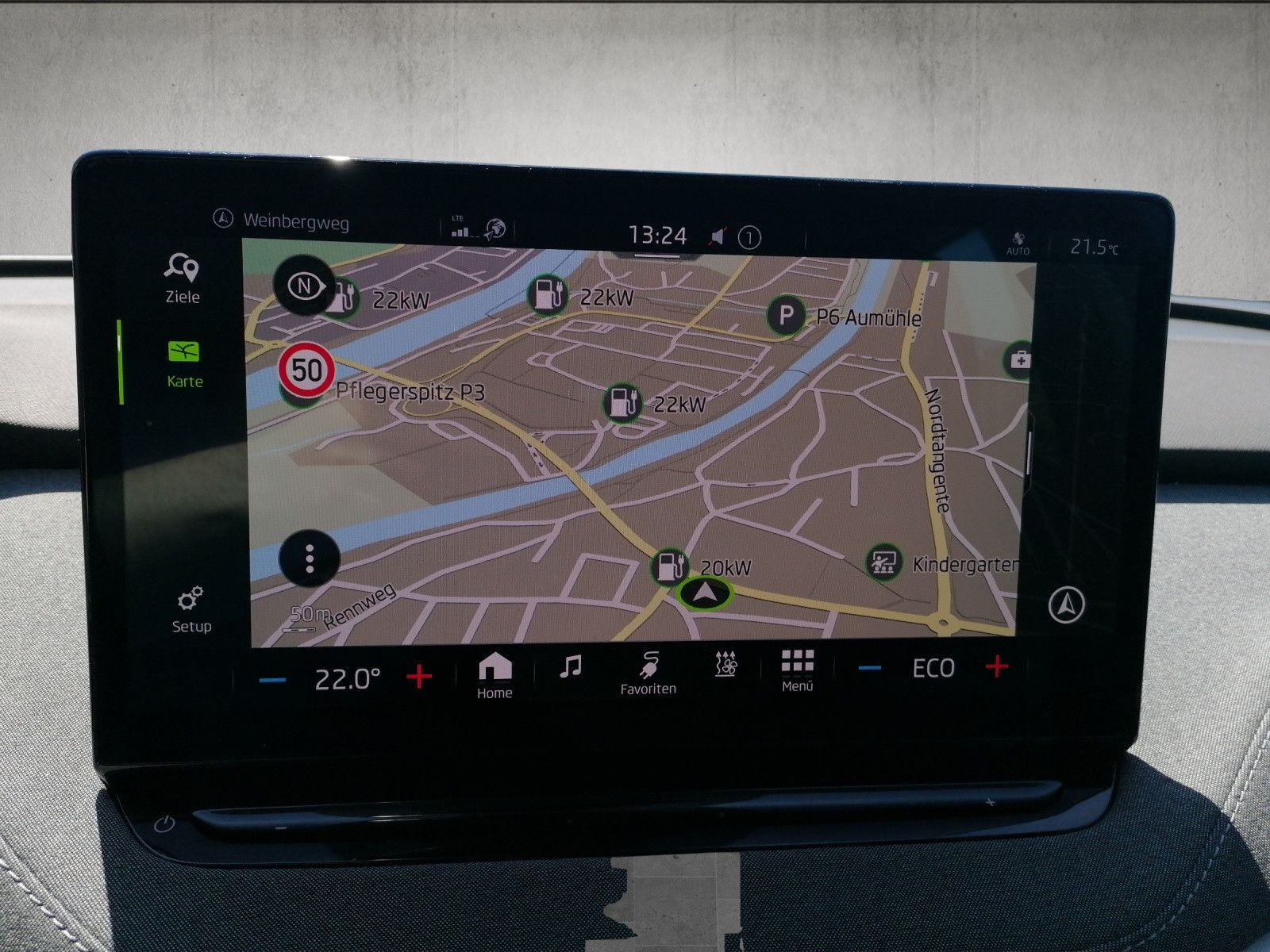 Fahrzeugabbildung SKODA Enyaq 50 Loft NAVI KAM PDC GRA CCS FOD: ACC mögl