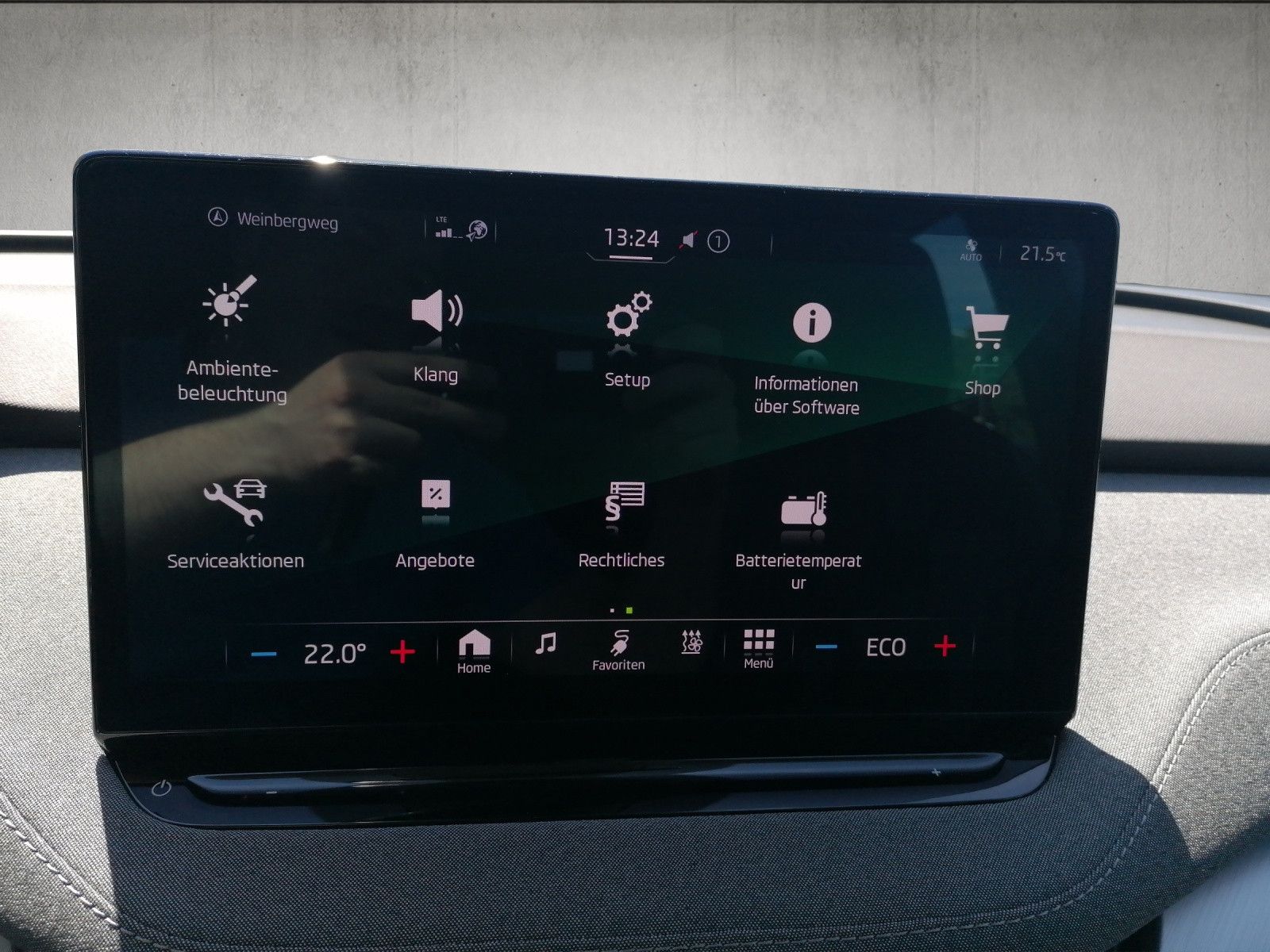 Fahrzeugabbildung SKODA Enyaq 50 Loft NAVI KAM PDC GRA CCS FOD: ACC mögl