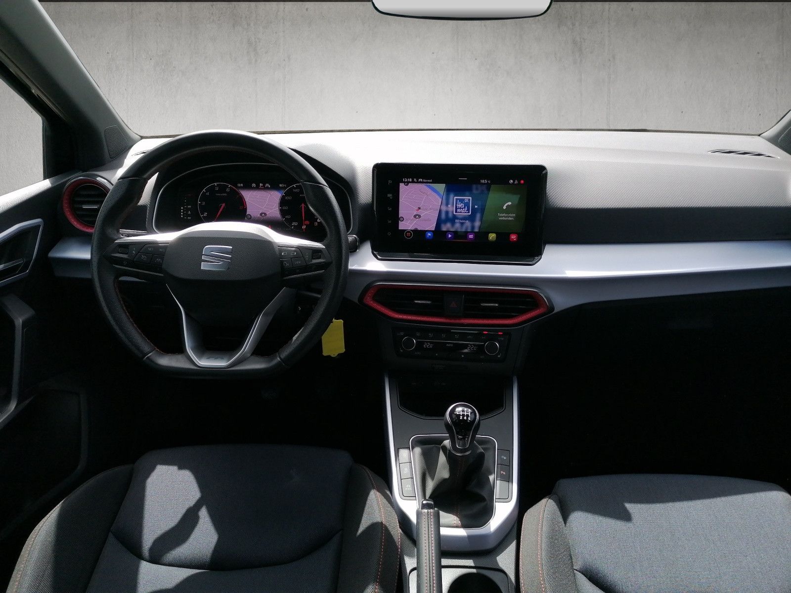 Fahrzeugabbildung SEAT Arona 1.0 TSI FR GJR NAVI BLIND SP ACC FULL KAM