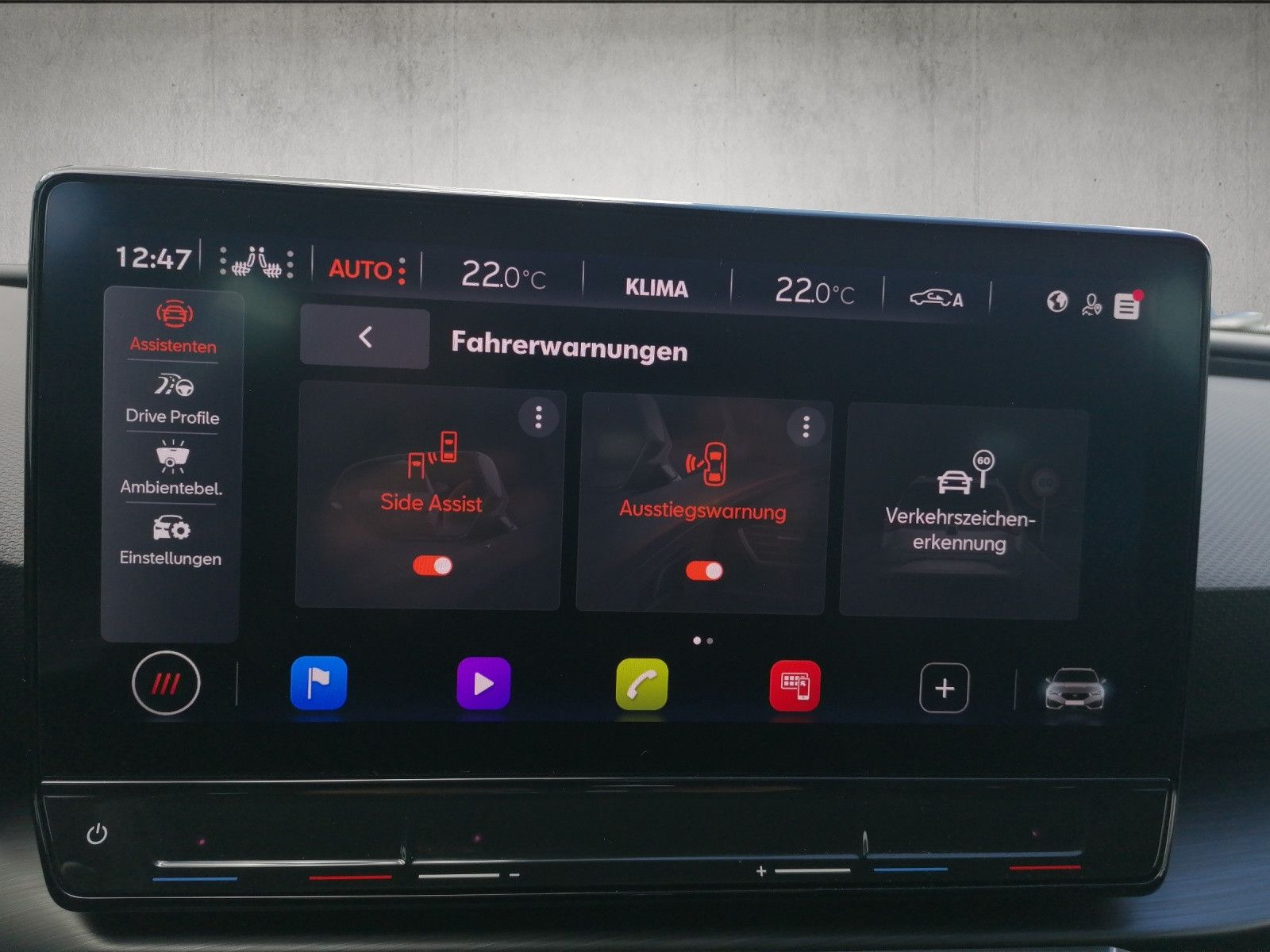 Fahrzeugabbildung CUPRA Leon Sportstourer 1.5 TSI DSG DCC XL elHK Matrix