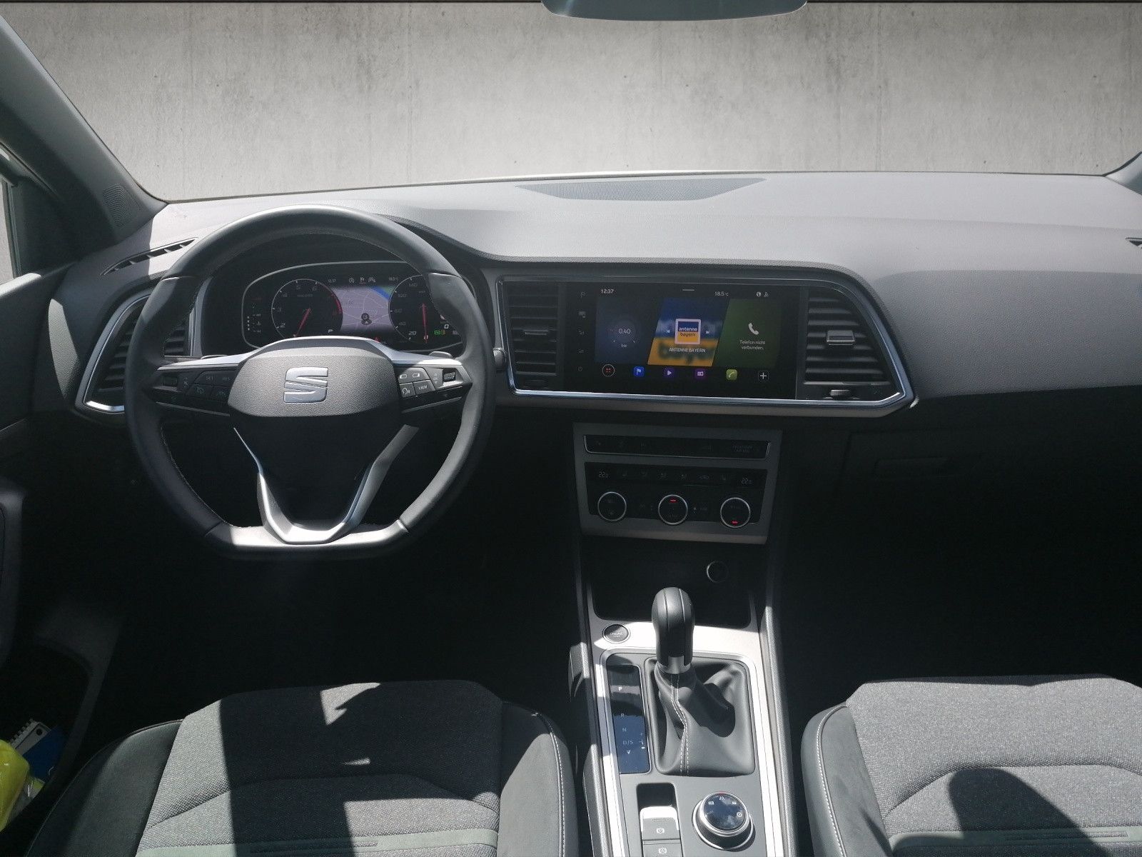 Fahrzeugabbildung SEAT Ateca 1.5 TSI Xperience DSG FAP XL elHK GJR