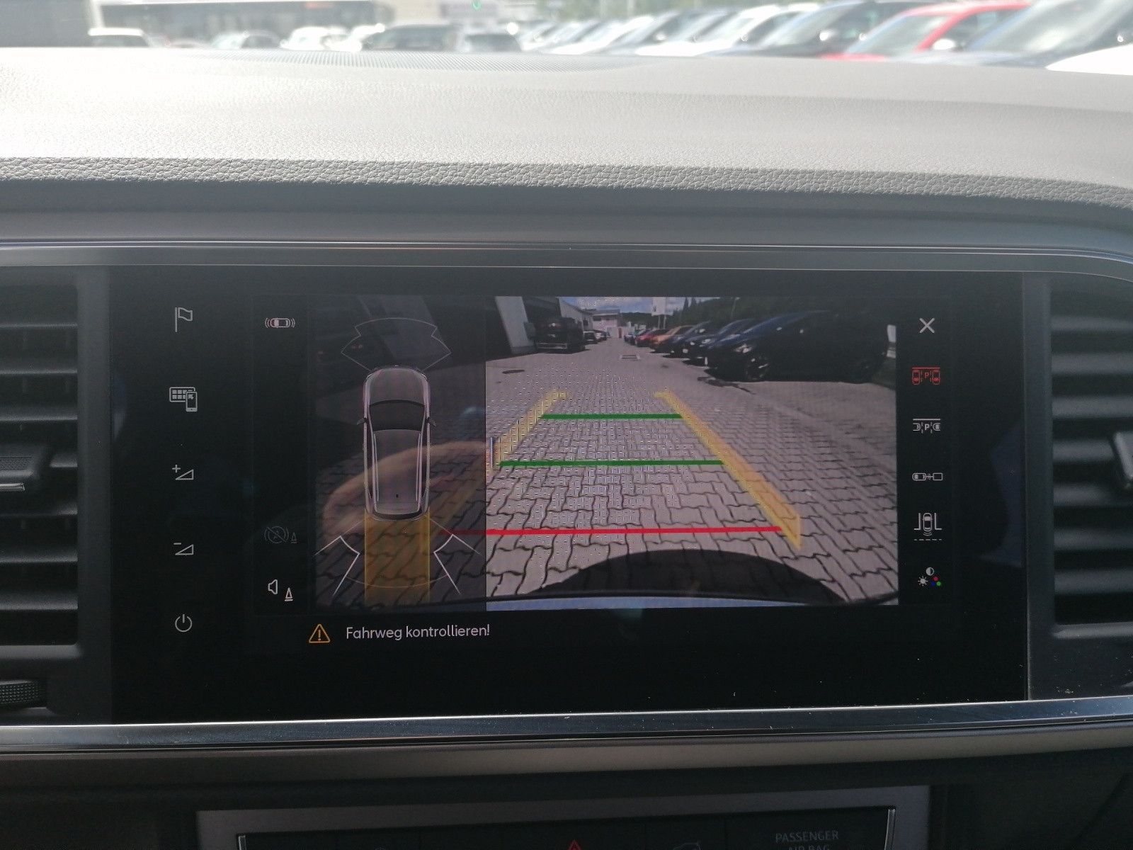 Fahrzeugabbildung SEAT Ateca 1.5 TSI Xperience DSG FAP XL elHK GJR