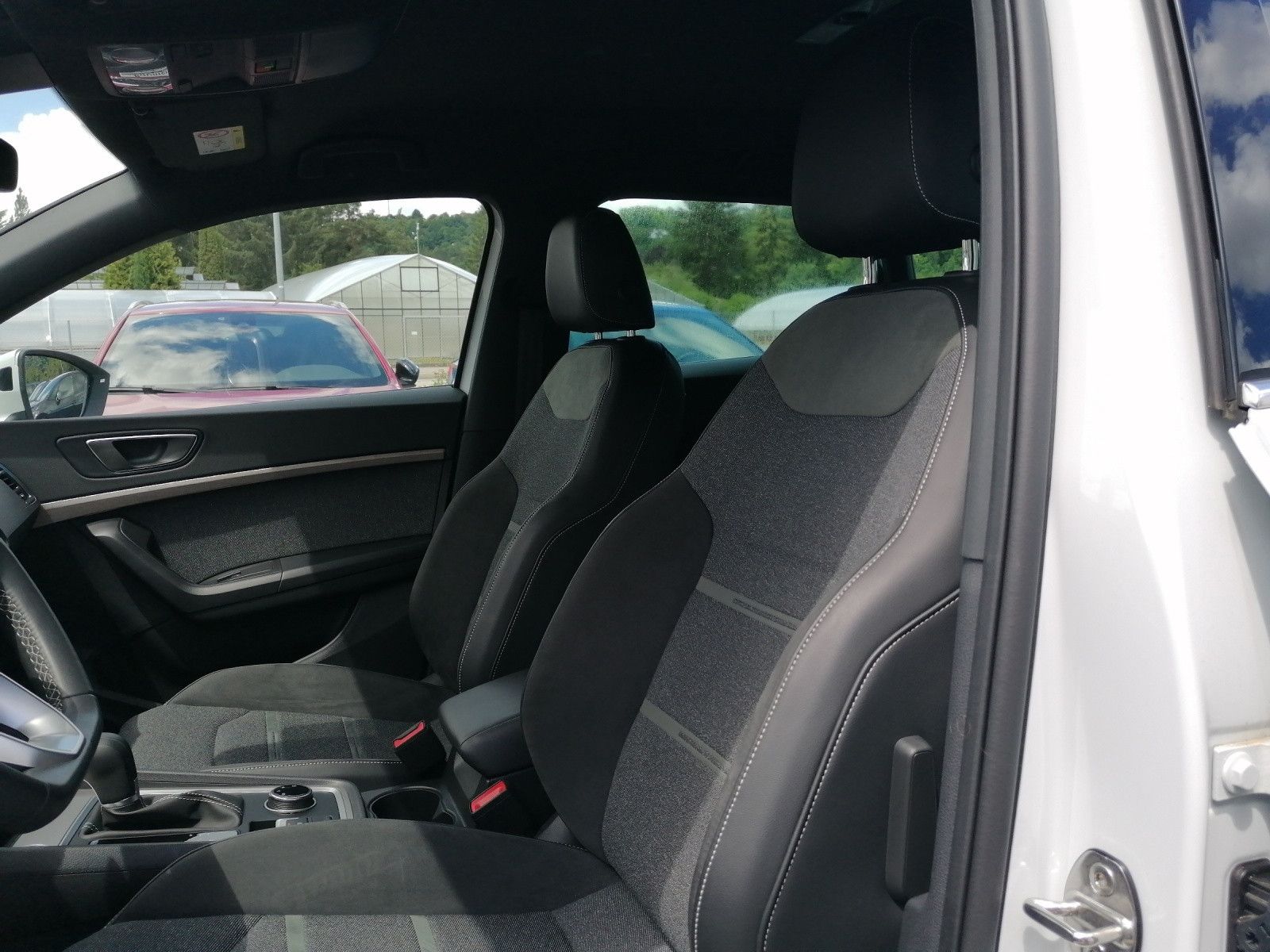 Fahrzeugabbildung SEAT Ateca 1.5 TSI Xperience DSG FAP XL elHK GJR