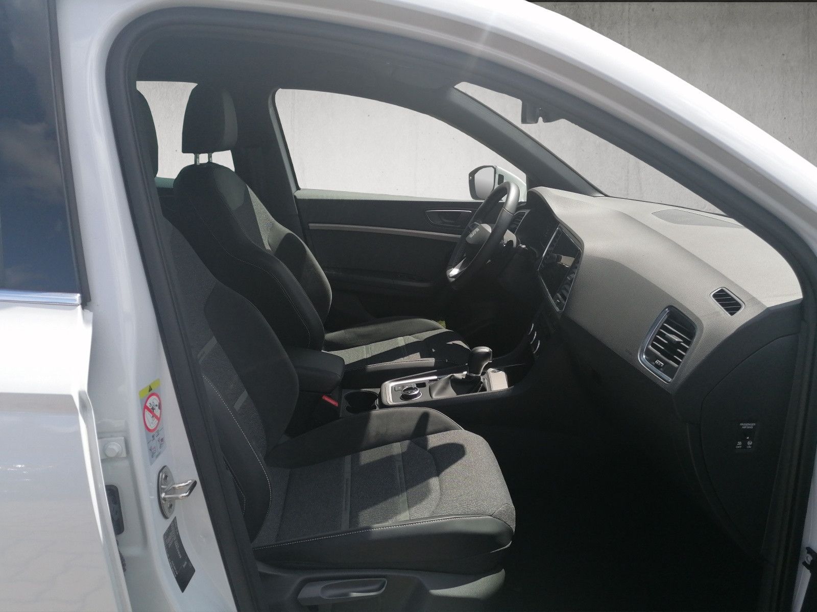 Fahrzeugabbildung SEAT Ateca 1.5 TSI Xperience DSG FAP XL elHK GJR