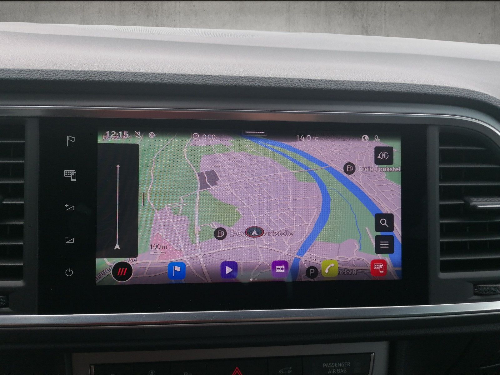 Fahrzeugabbildung SEAT Ateca 1.5 TSI FR DSG AHK FAP L elHK BEATS
