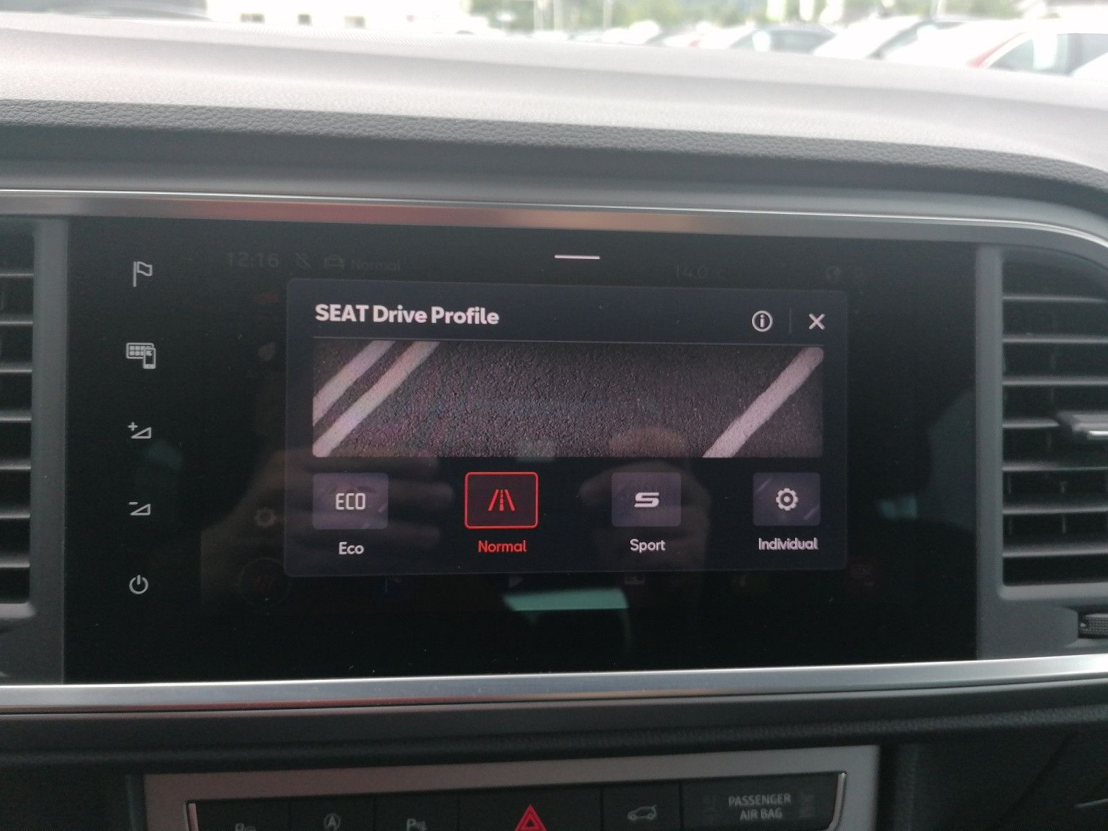 Fahrzeugabbildung SEAT Ateca 1.5 TSI FR DSG AHK FAP L elHK BEATS